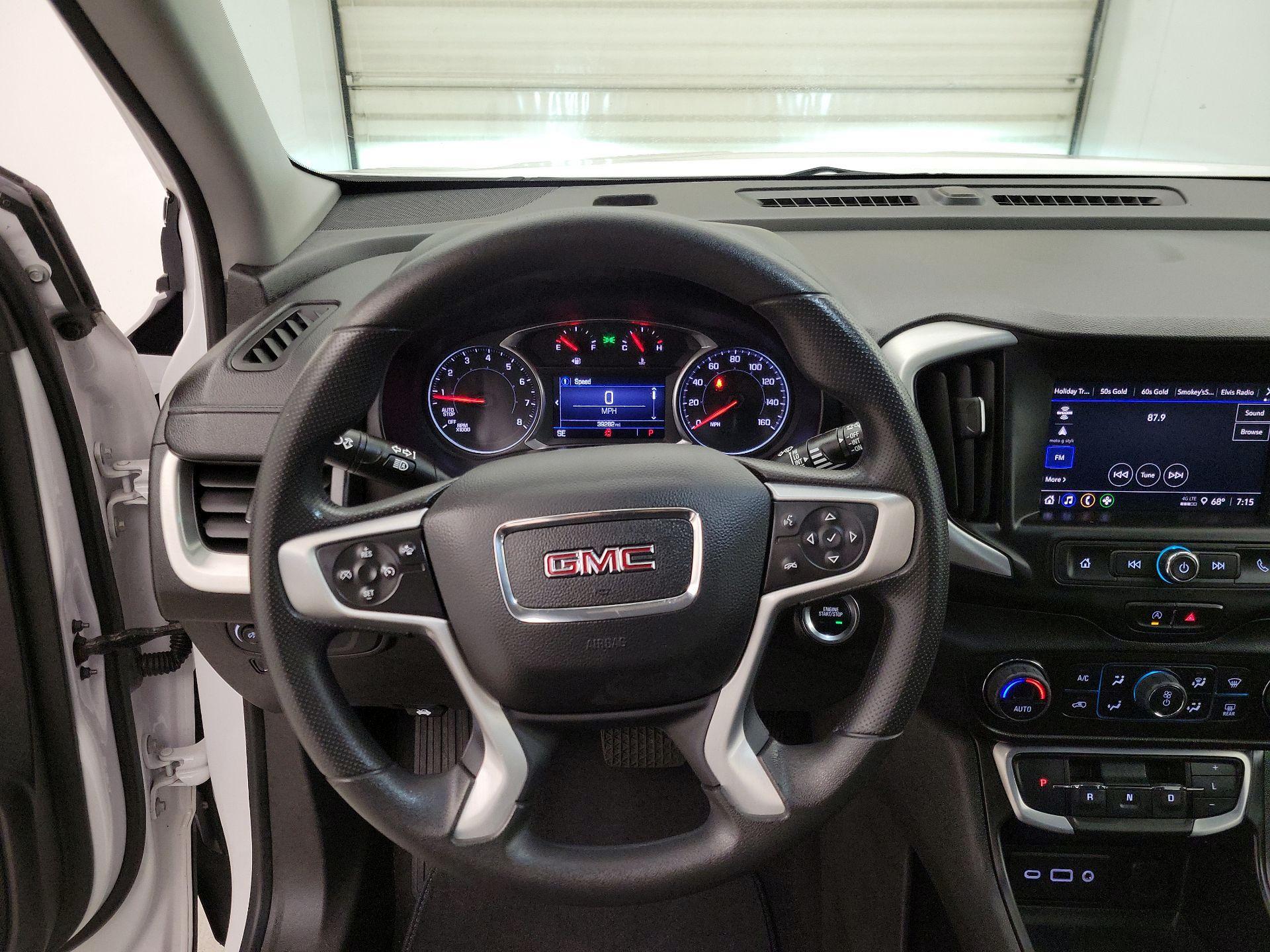 Thumbnail: 2022 GMC Terrain - 10