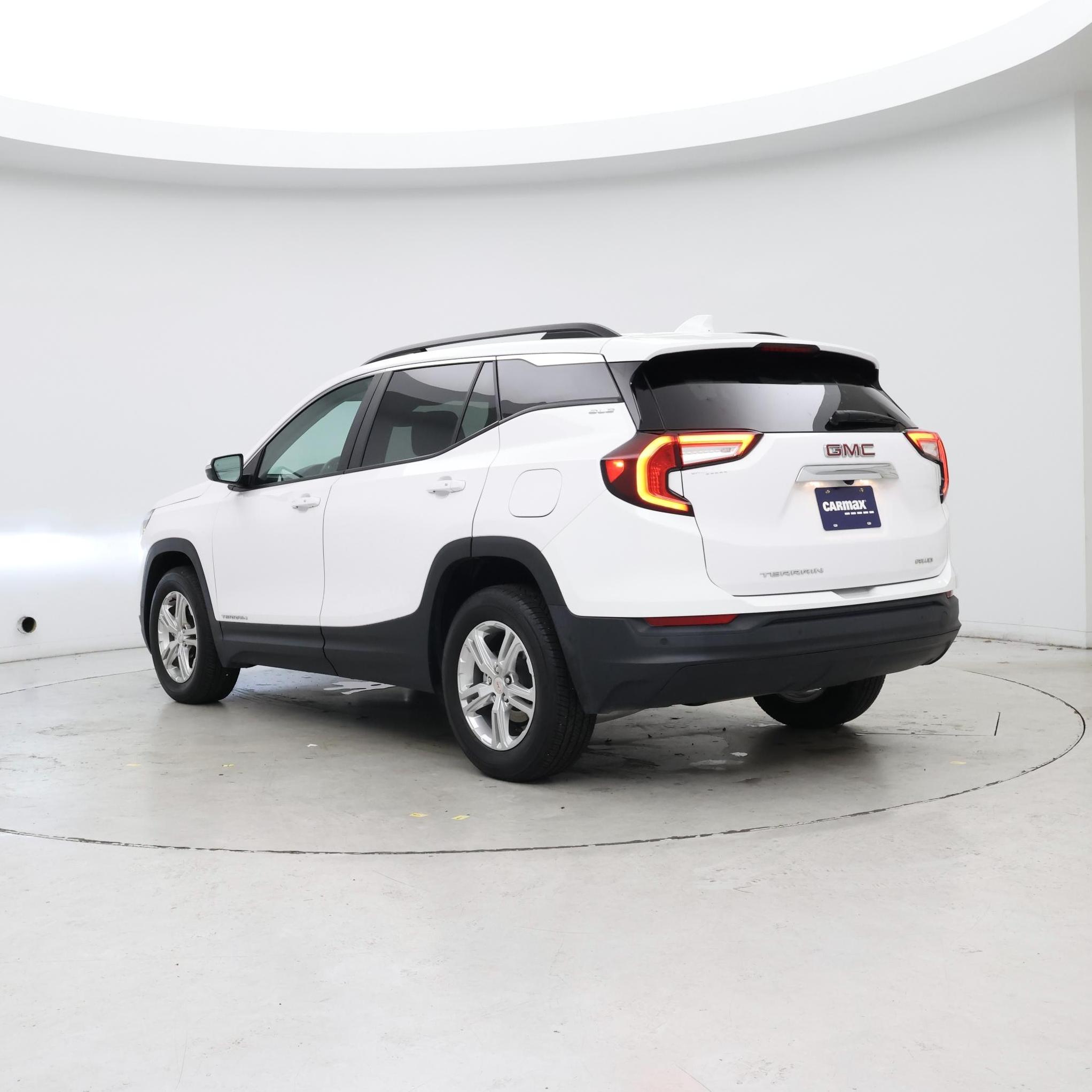 Thumbnail: 2022 GMC Terrain - 2