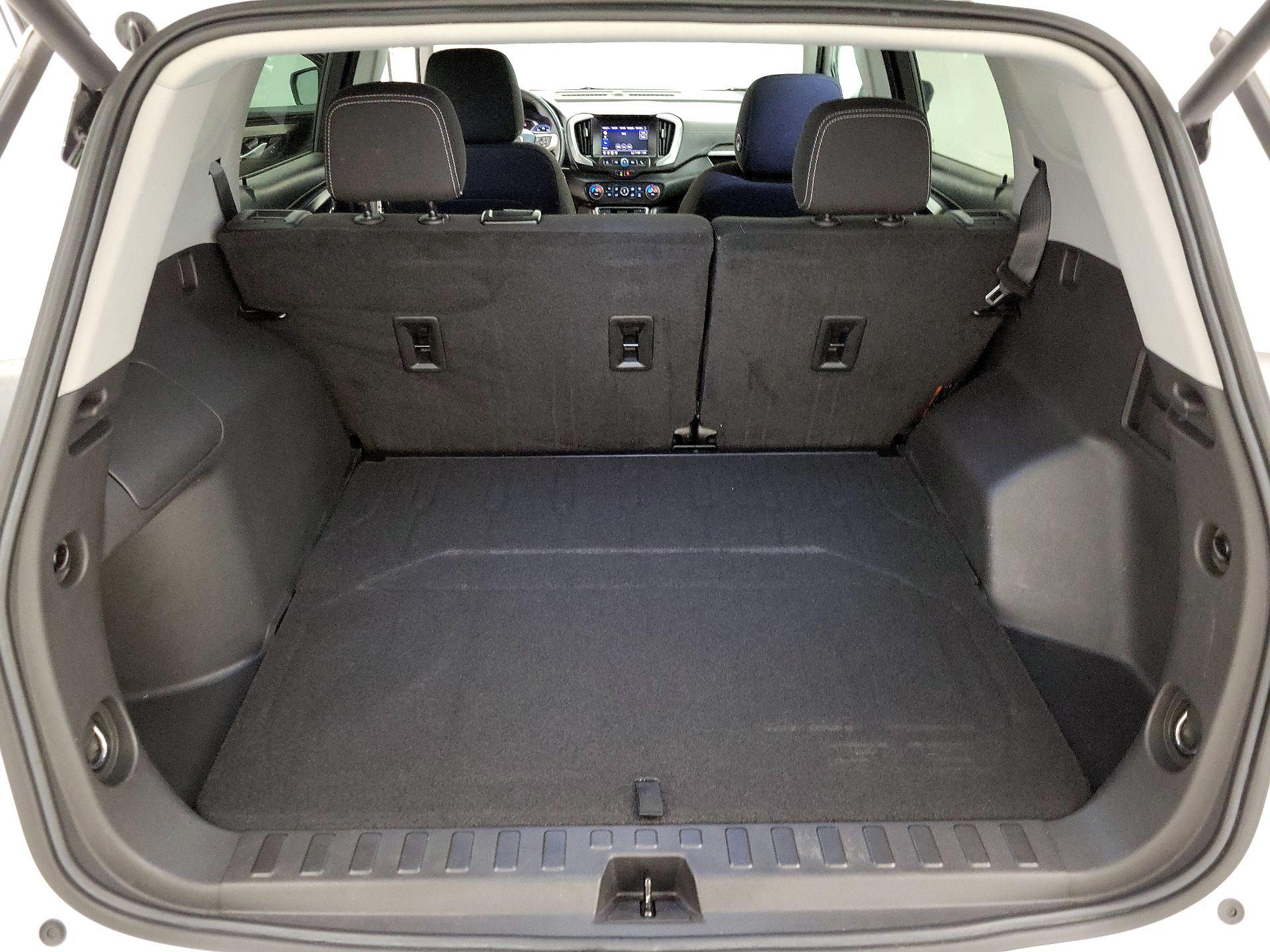 Thumbnail: 2022 GMC Terrain - 20