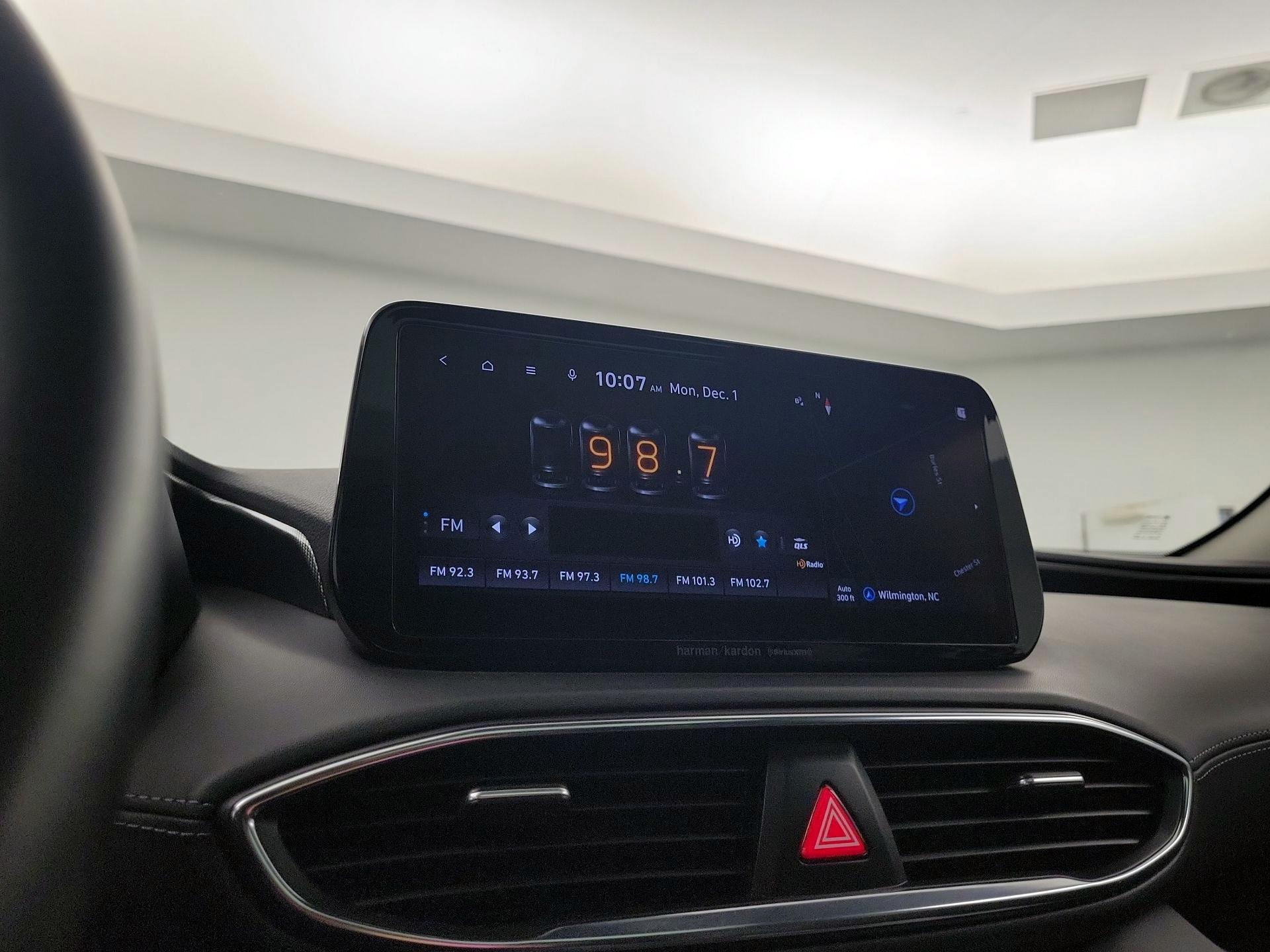 Thumbnail: 2022 Hyundai Santa Fe - 14