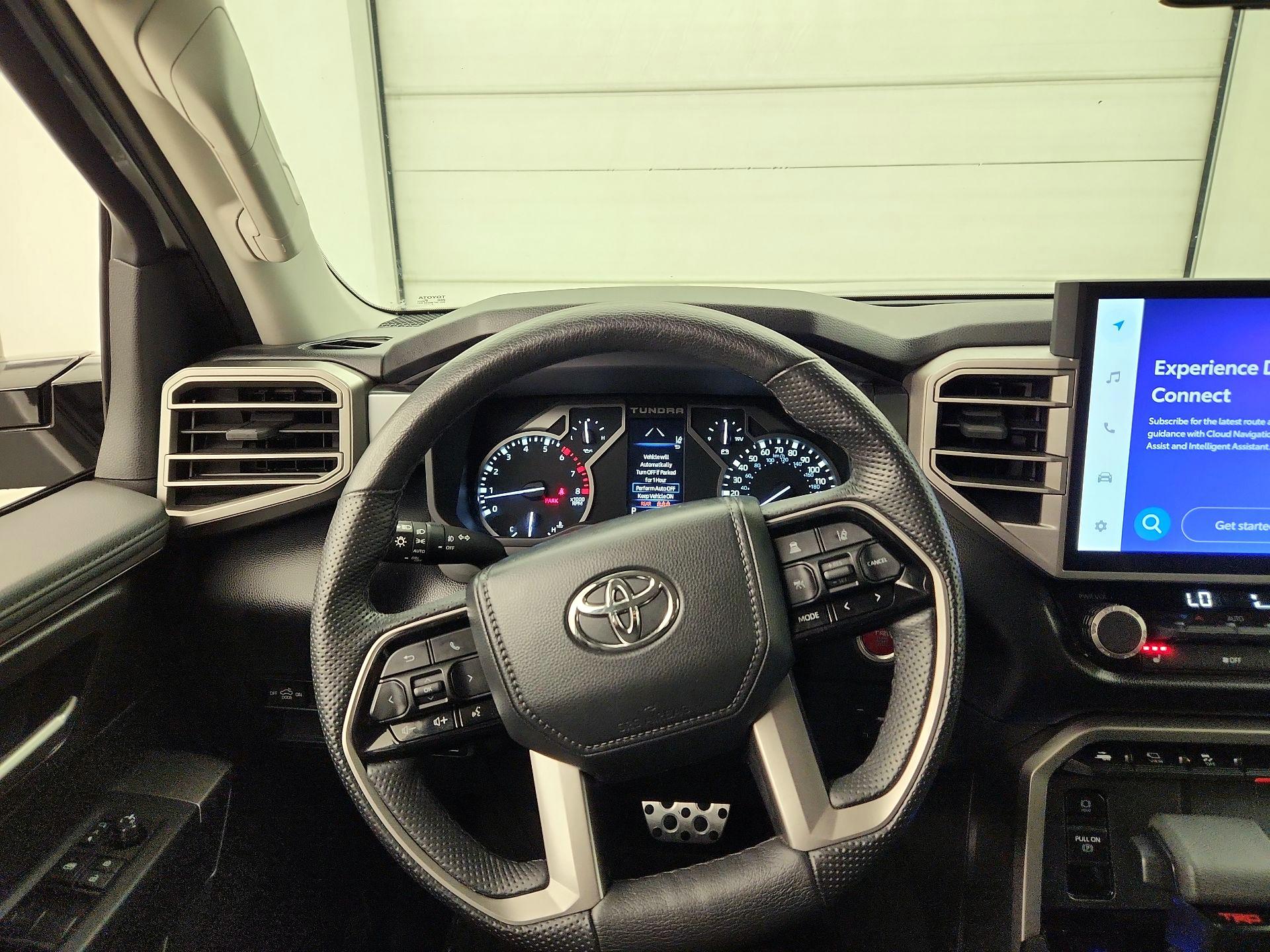 Thumbnail: 2022 Toyota Tundra - 10