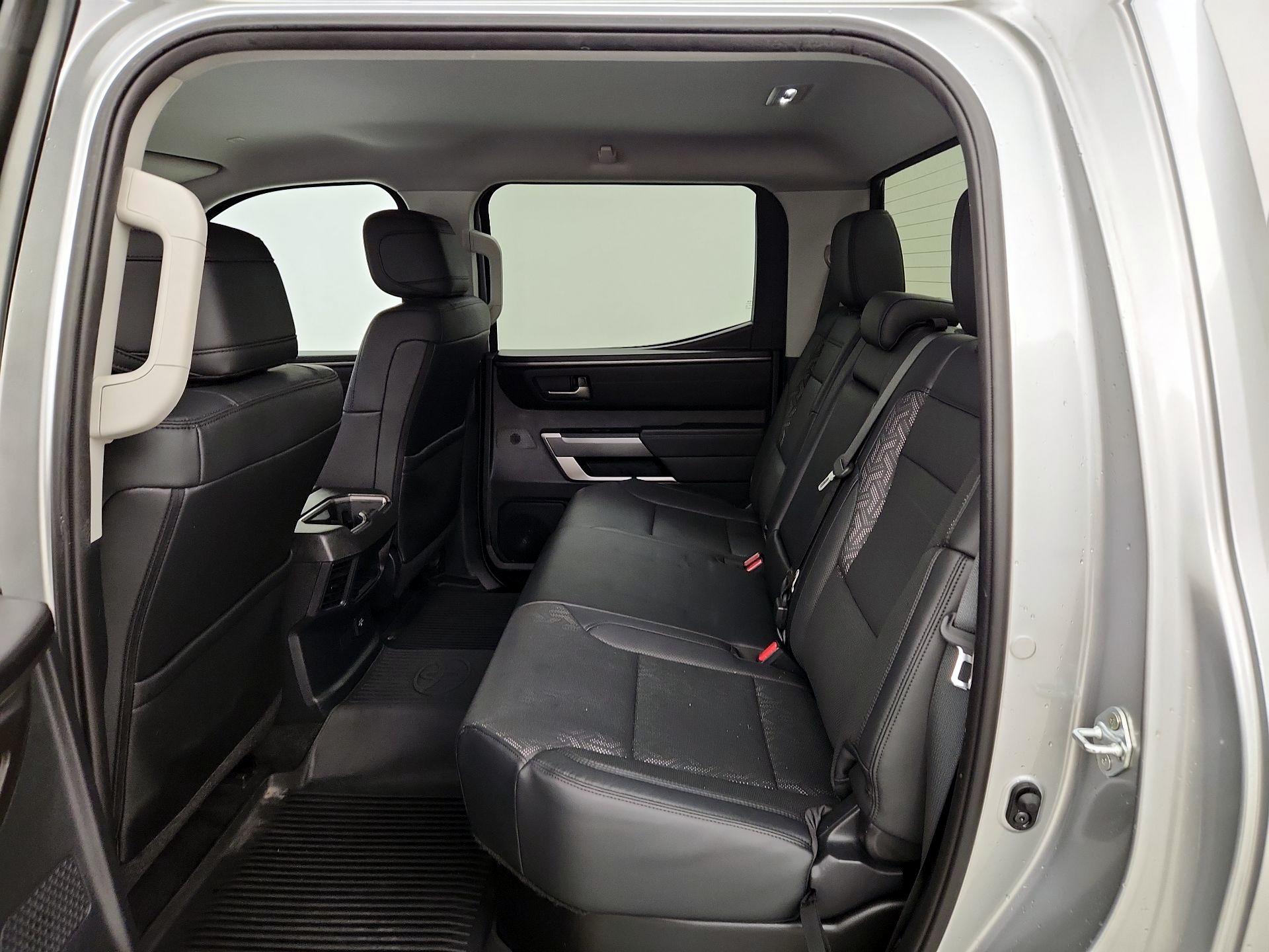 Thumbnail: 2022 Toyota Tundra - 19