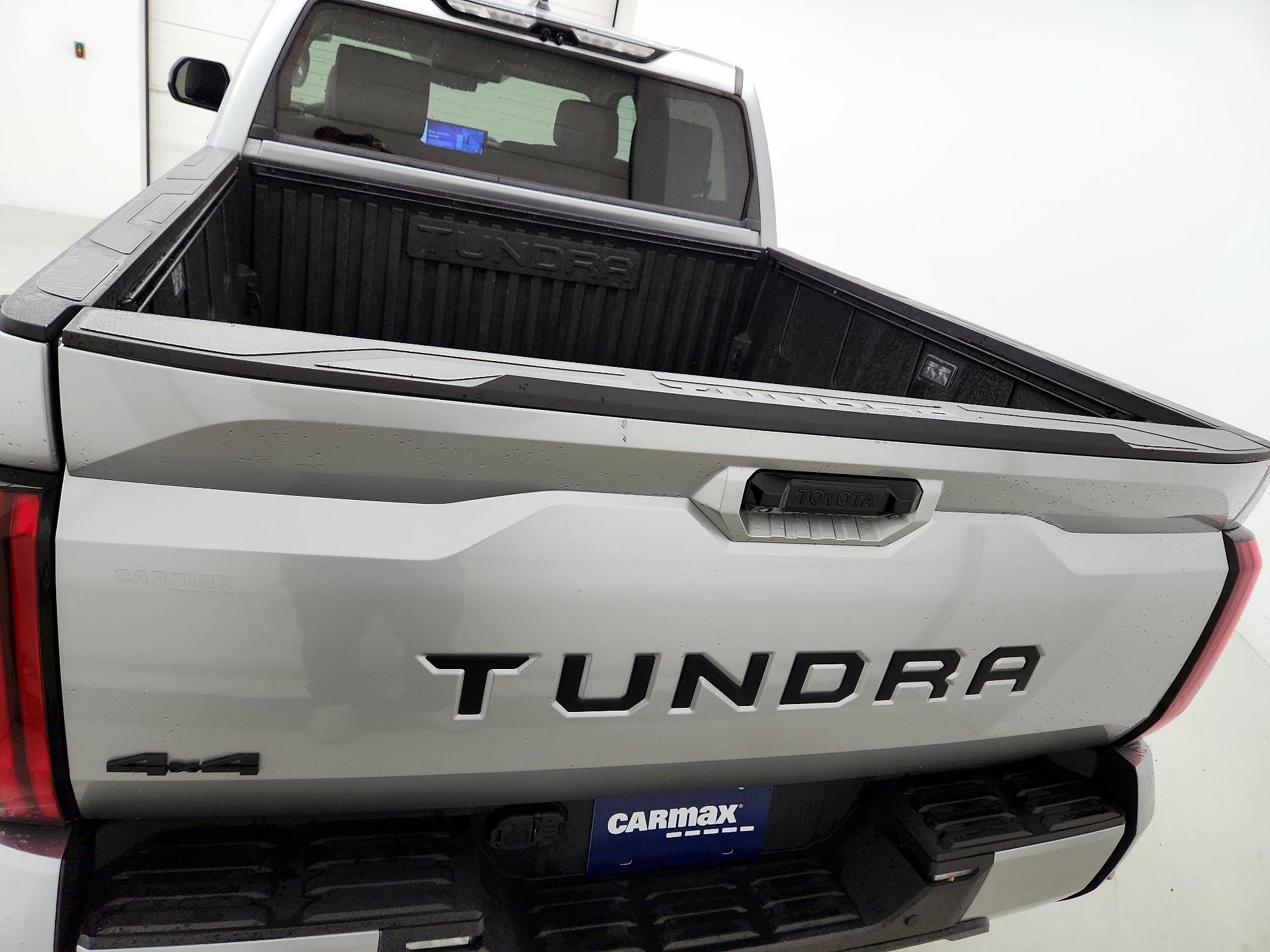 Thumbnail: 2022 Toyota Tundra - 20