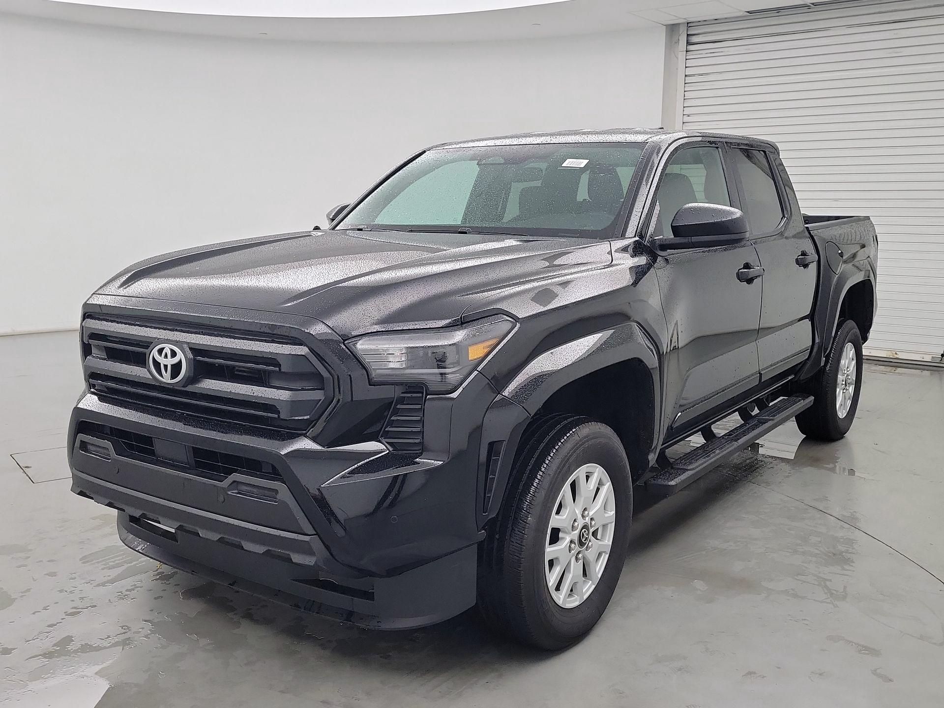 Thumbnail: 2024 Toyota Tacoma - 3