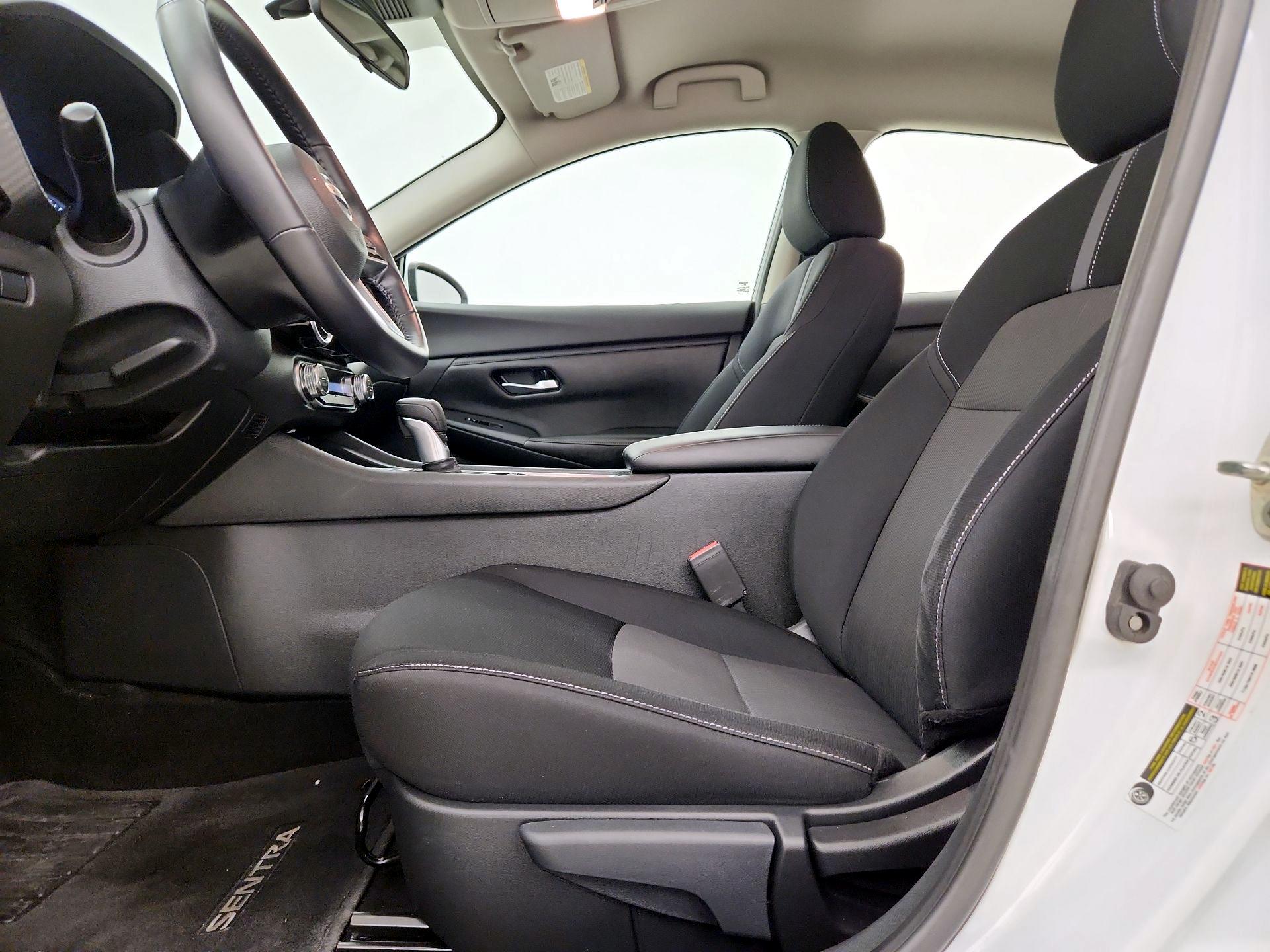 Thumbnail: 2021 Nissan Sentra - 11