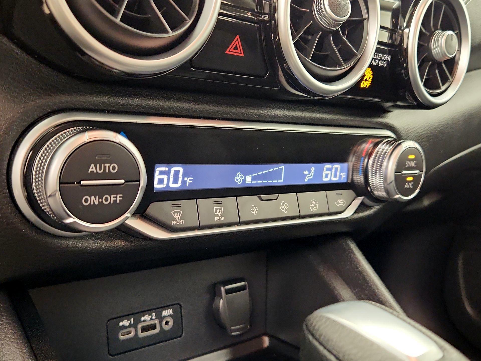 Thumbnail: 2021 Nissan Sentra - 16