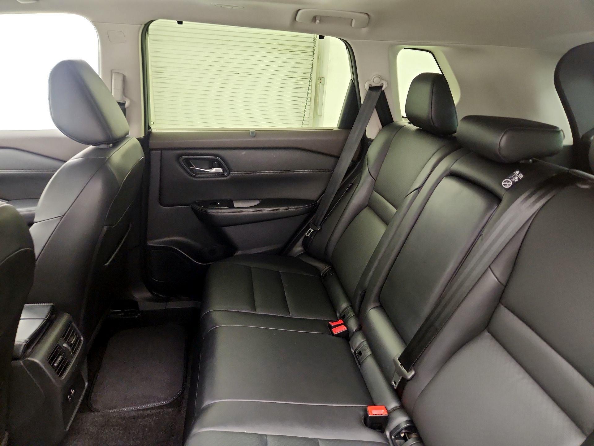 Thumbnail: 2023 Nissan Rogue - 19