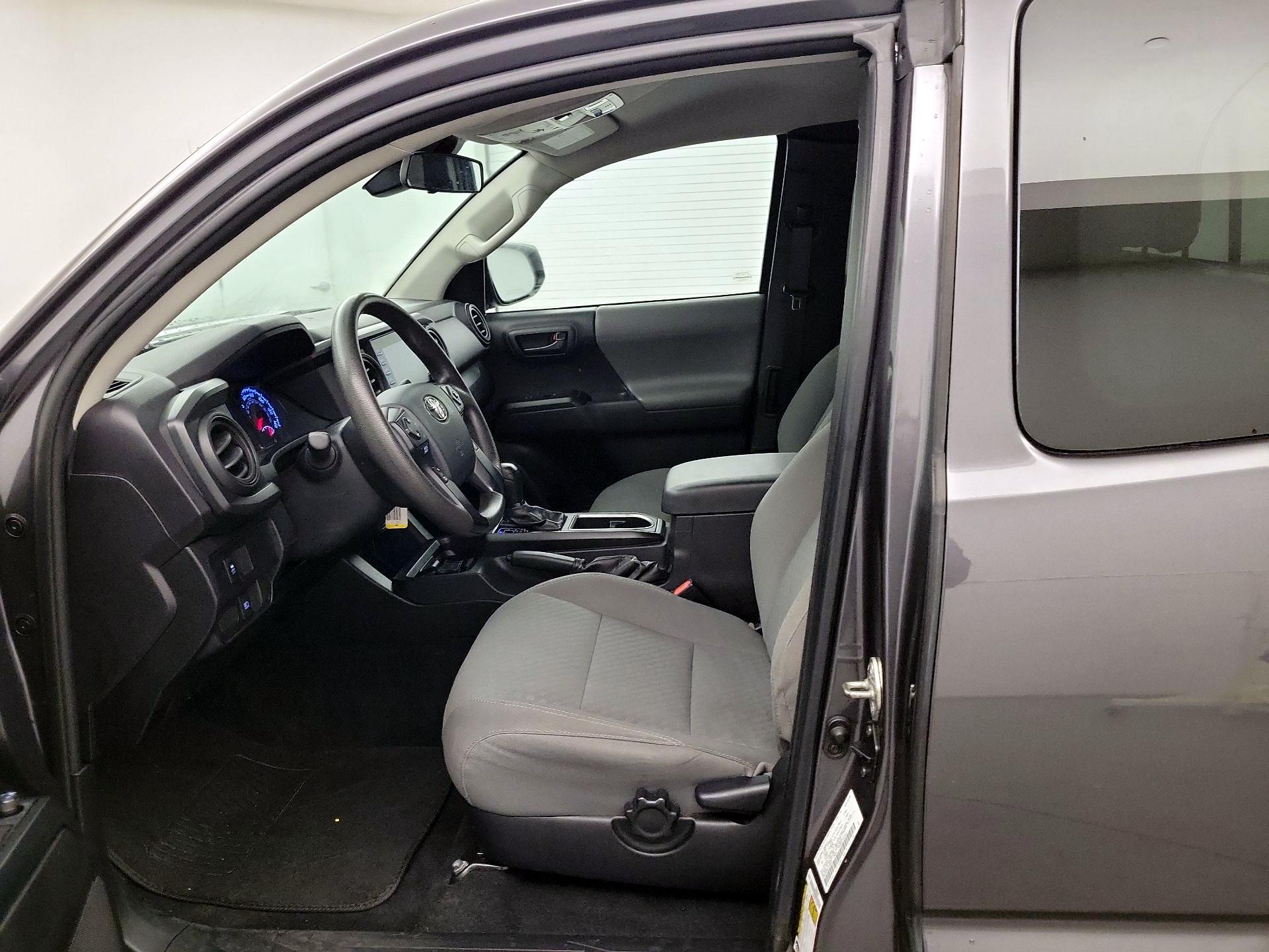 Thumbnail: 2020 Toyota Tacoma - 9