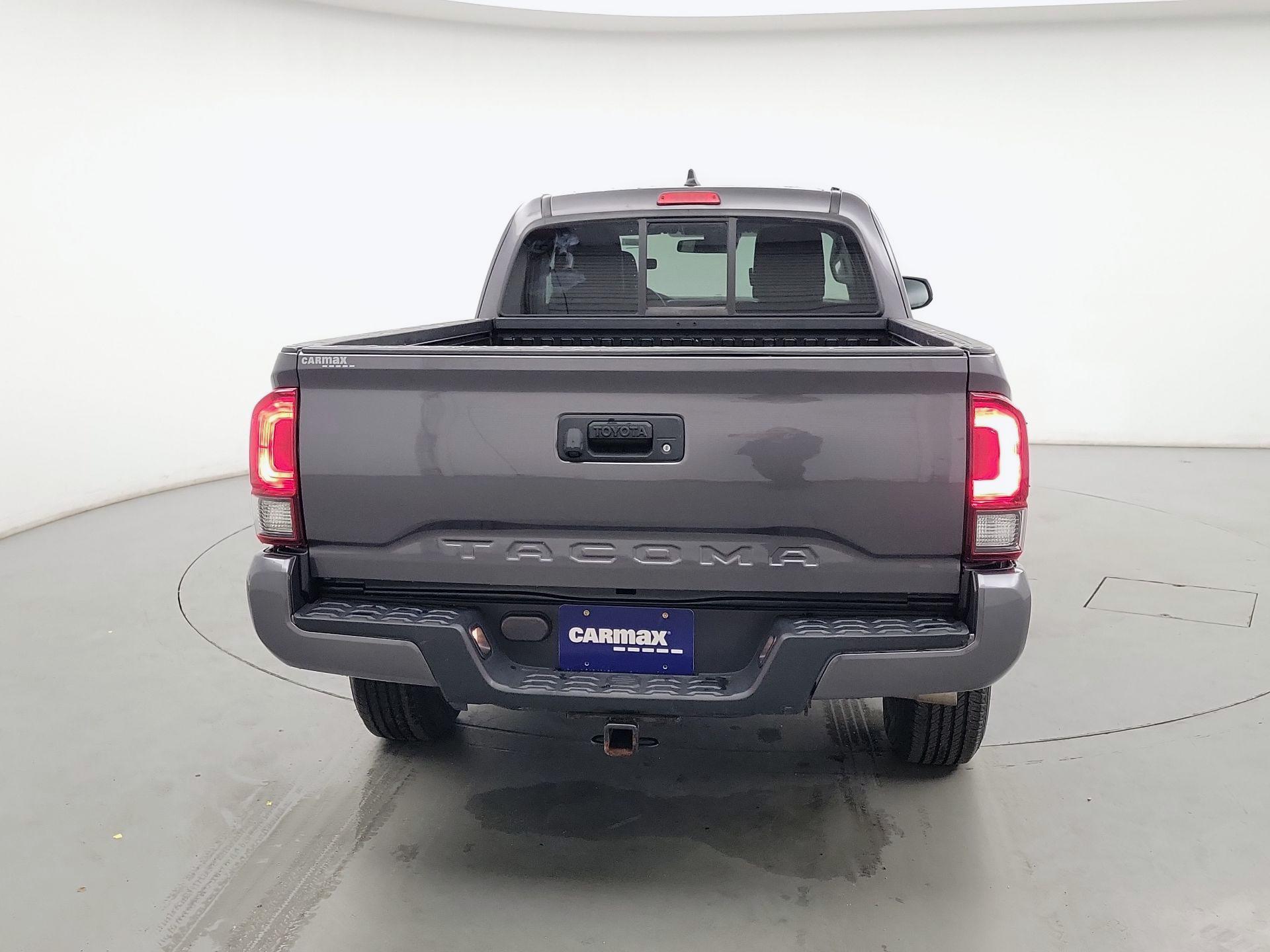 Thumbnail: 2020 Toyota Tacoma - 6