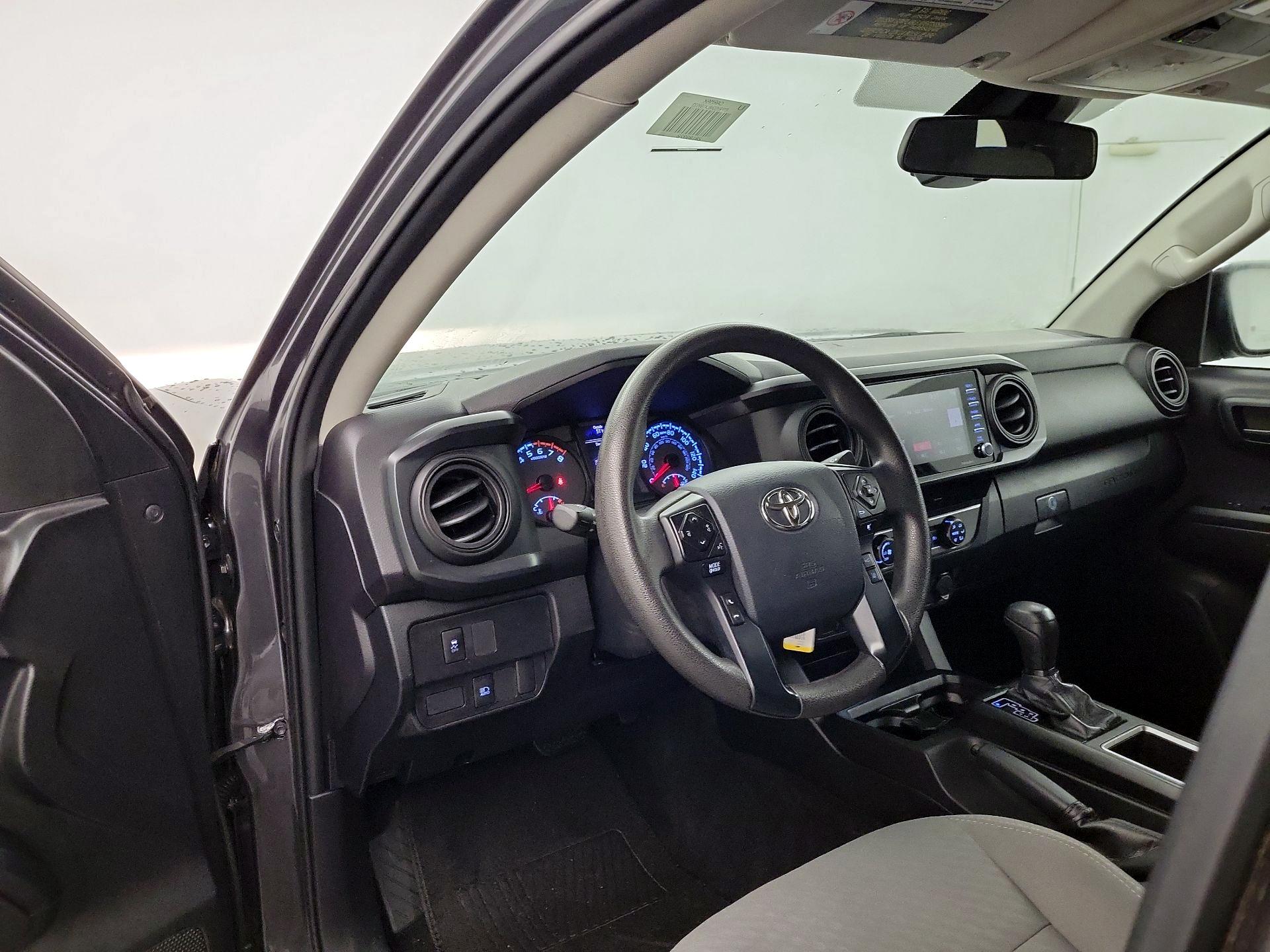 Thumbnail: 2020 Toyota Tacoma - 8