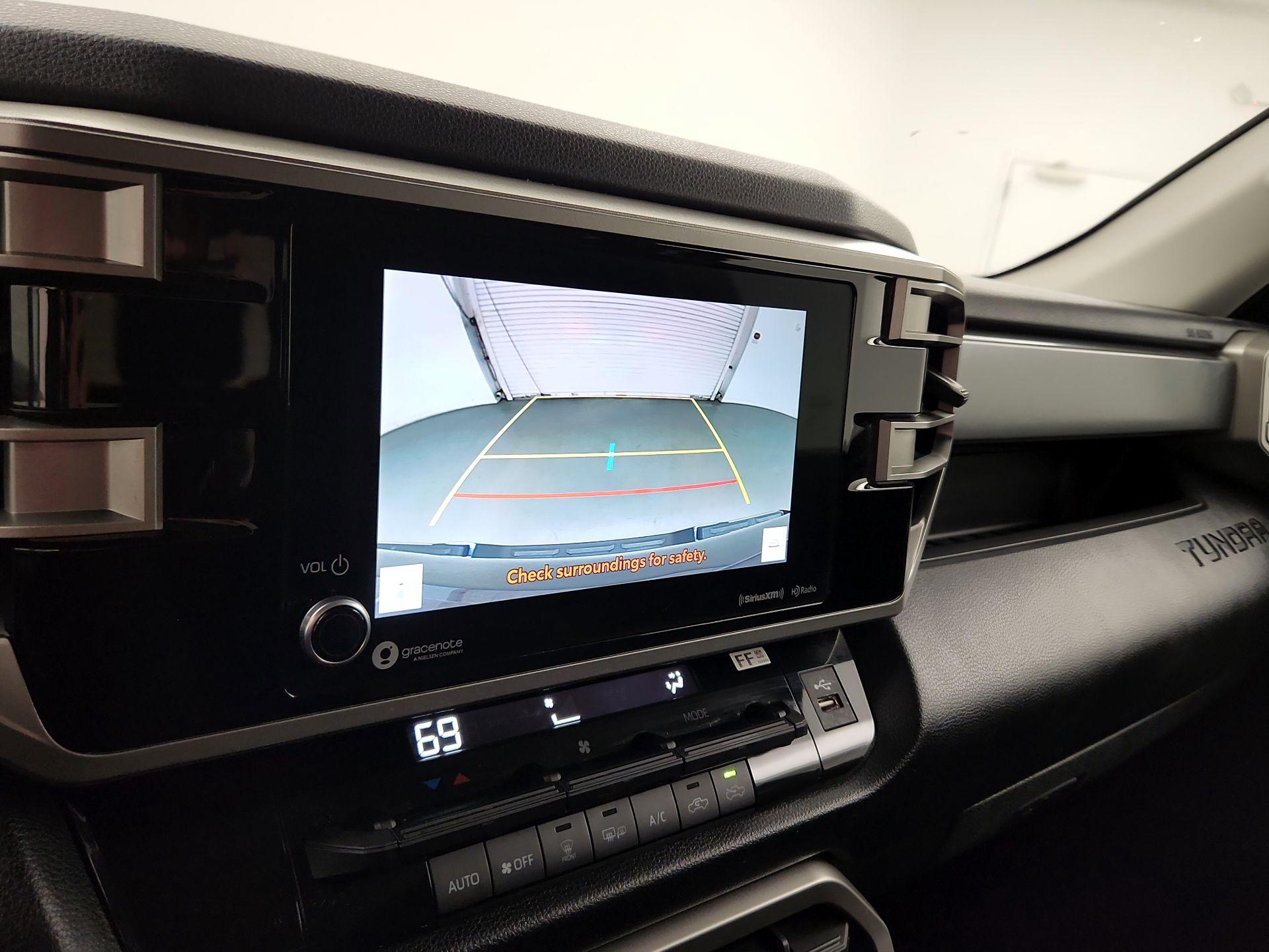 Thumbnail: 2022 Toyota Tundra - 13