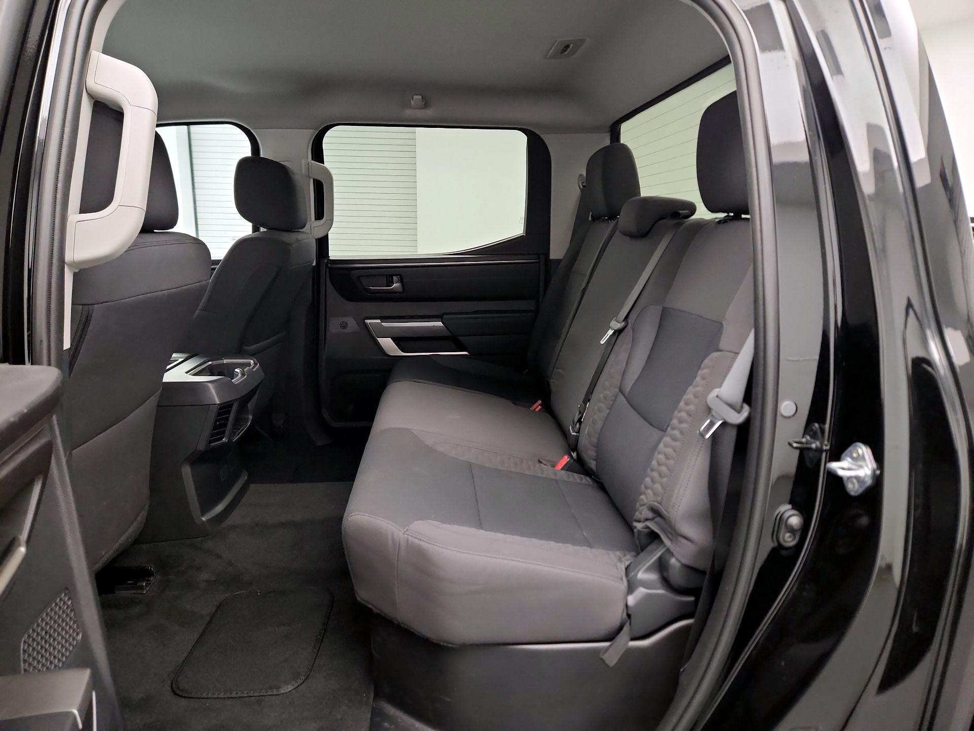 Thumbnail: 2022 Toyota Tundra - 18