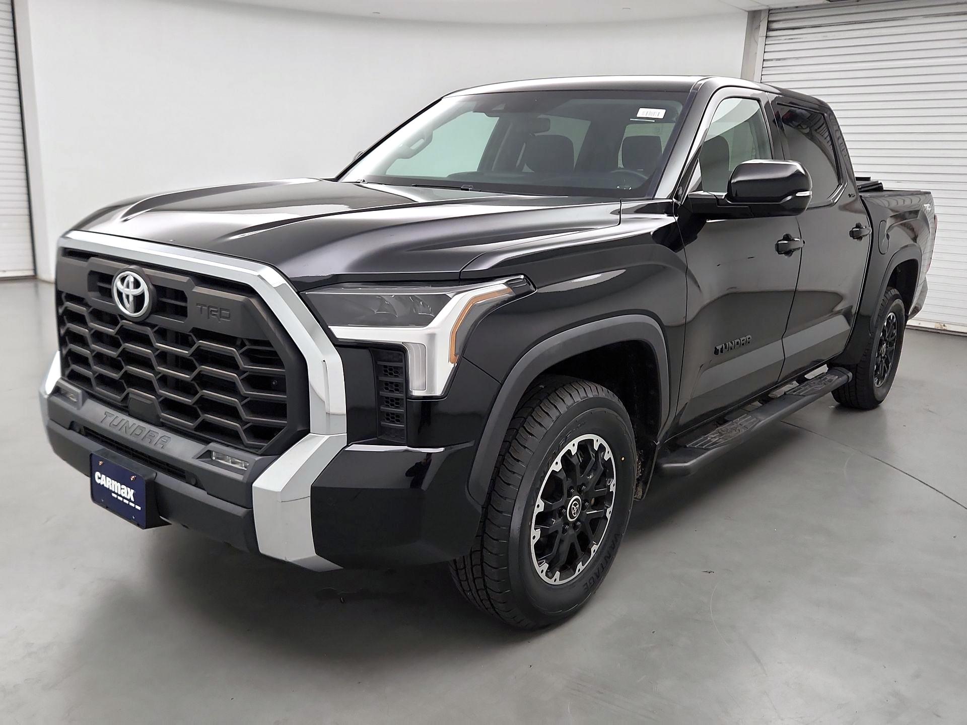 Thumbnail: 2022 Toyota Tundra - 3