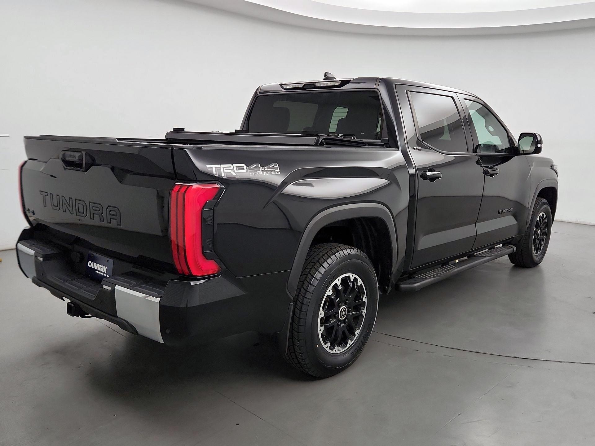 Thumbnail: 2022 Toyota Tundra - 5