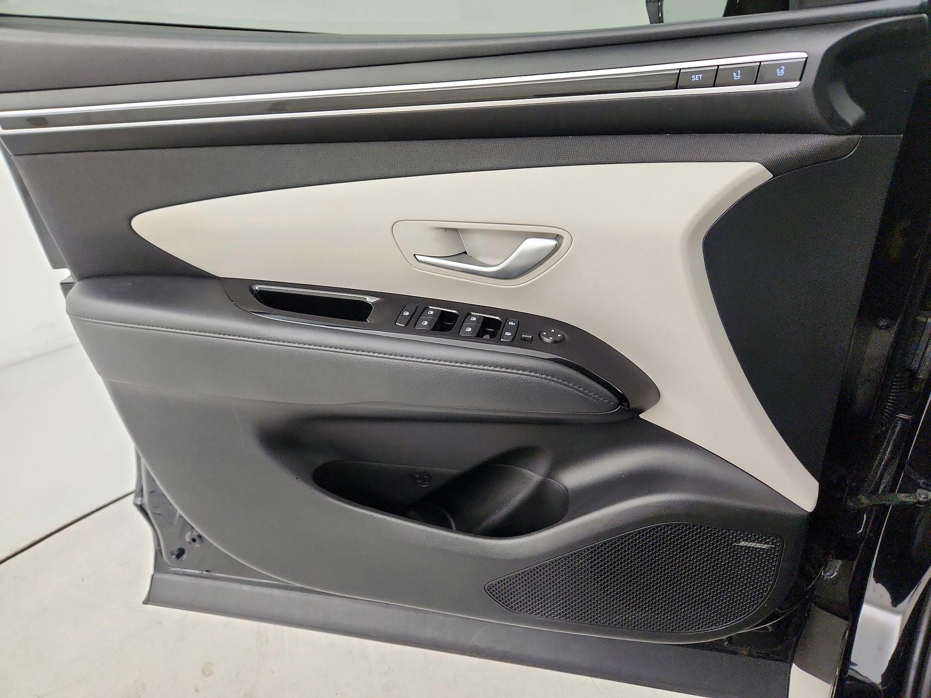 Thumbnail: 2023 Hyundai Tucson - 10