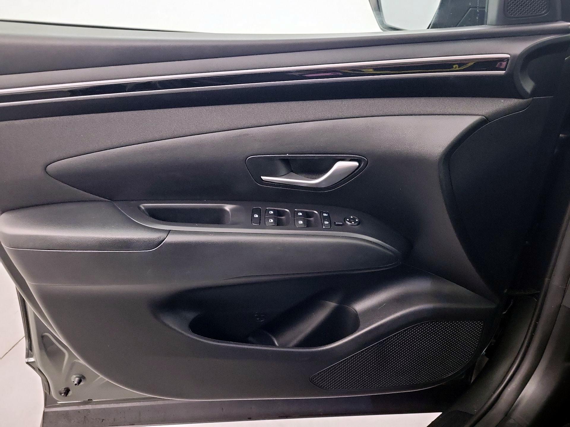 Thumbnail: 2023 Hyundai Tucson - 10