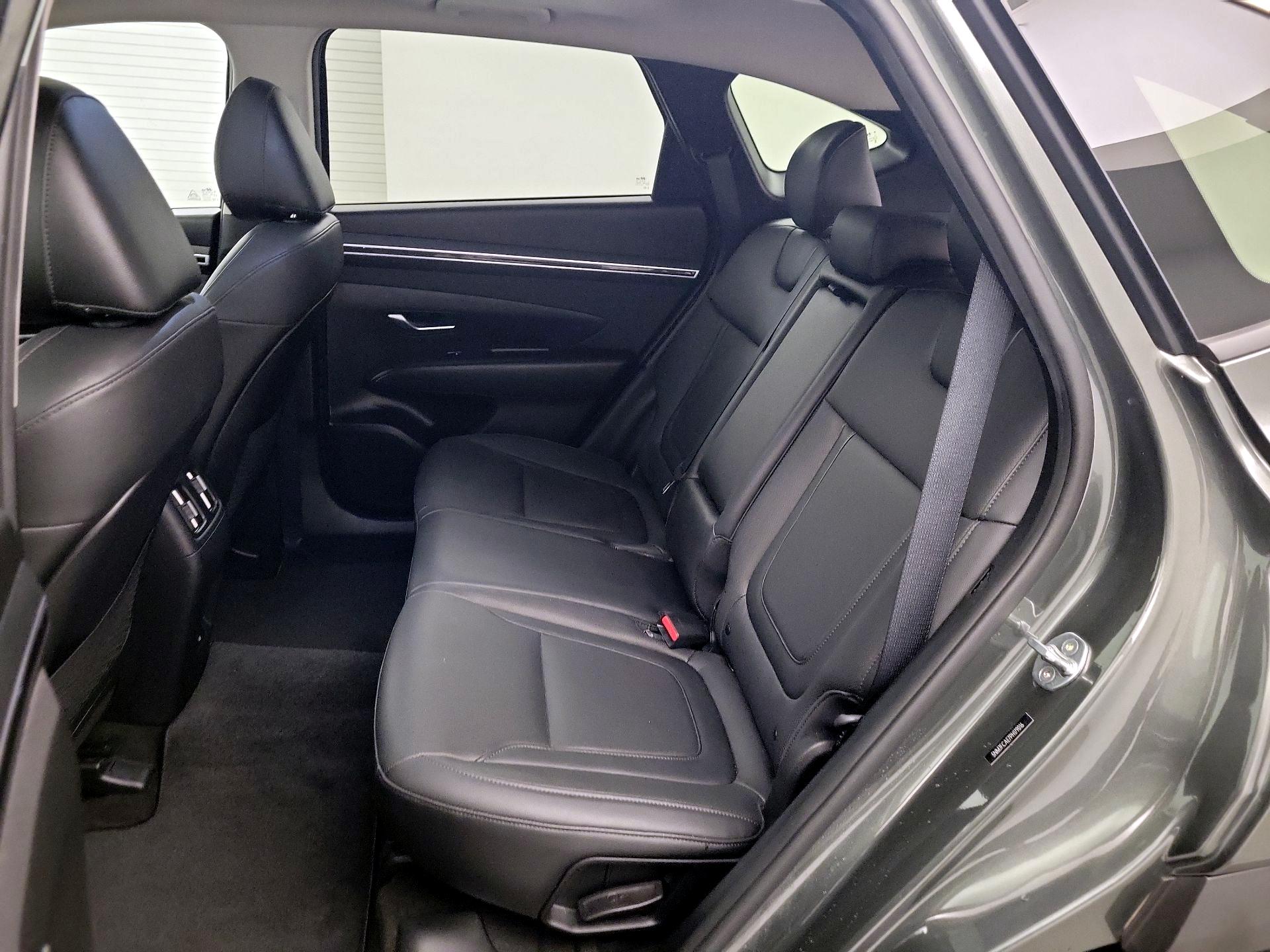 Thumbnail: 2023 Hyundai Tucson - 18