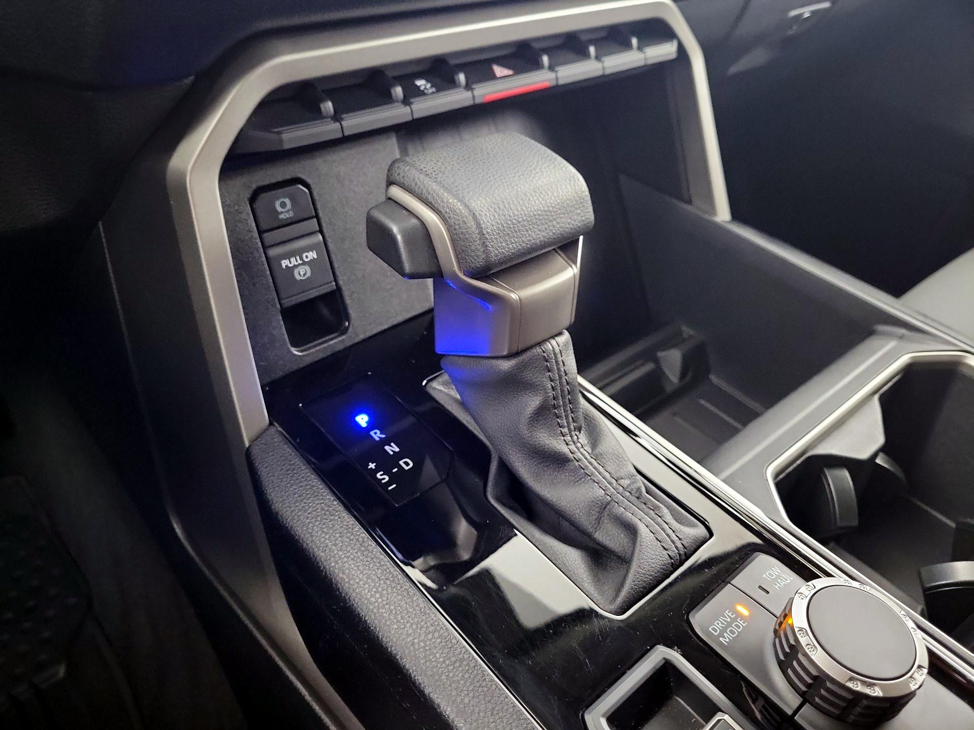 Thumbnail: 2024 Toyota Tundra - 15