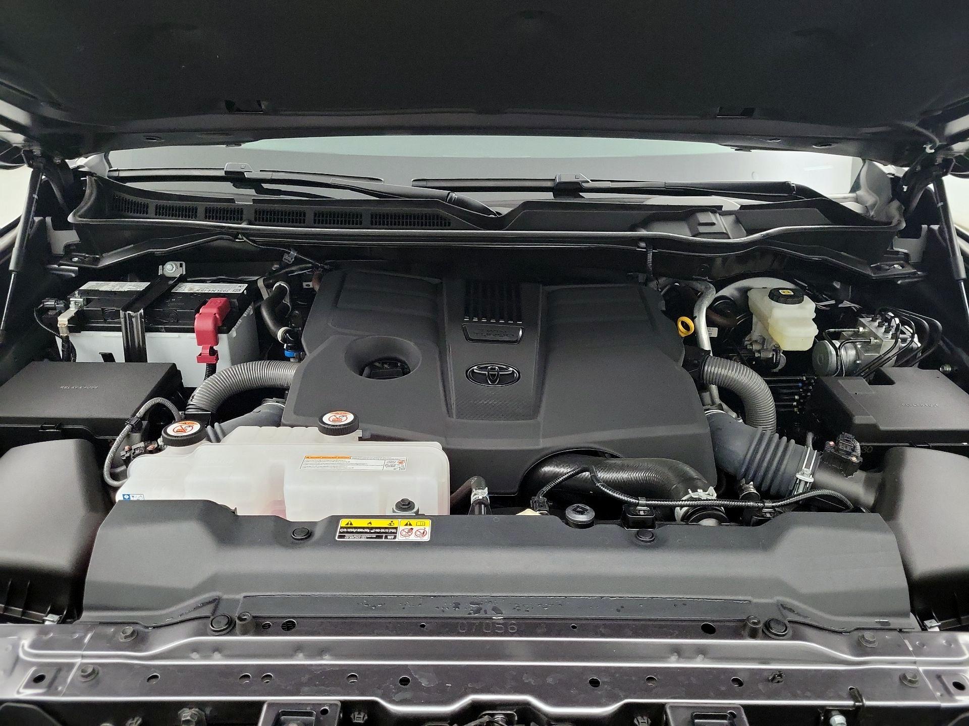 Thumbnail: 2024 Toyota Tundra - 19