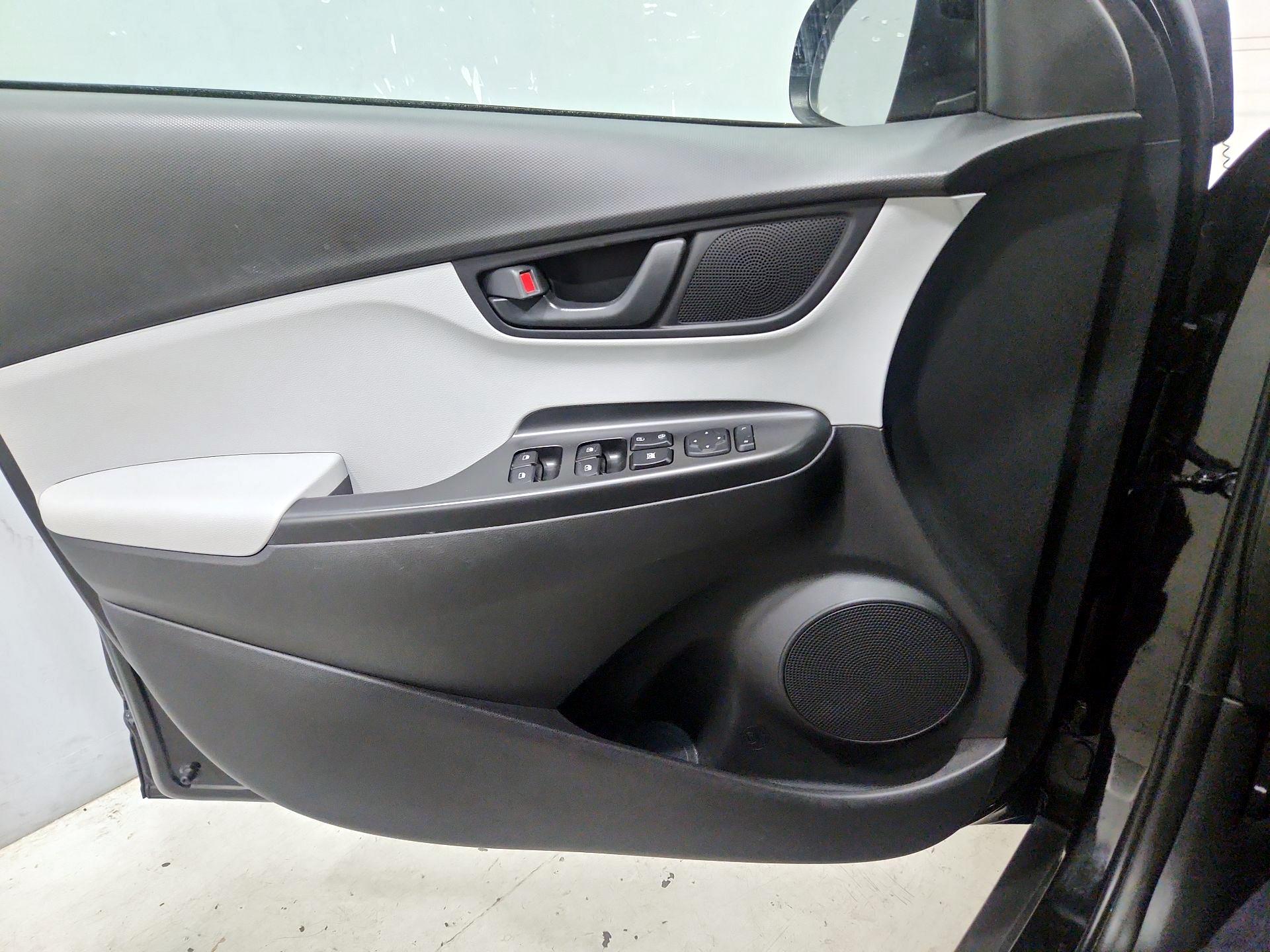 Thumbnail: 2023 Hyundai Kona - 12