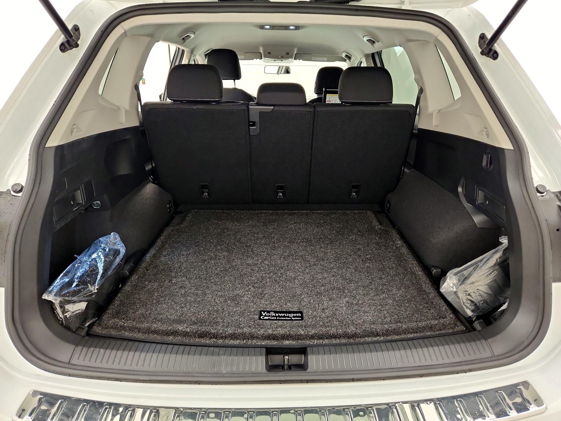 Thumbnail: 2022 Volkswagen Tiguan - 20