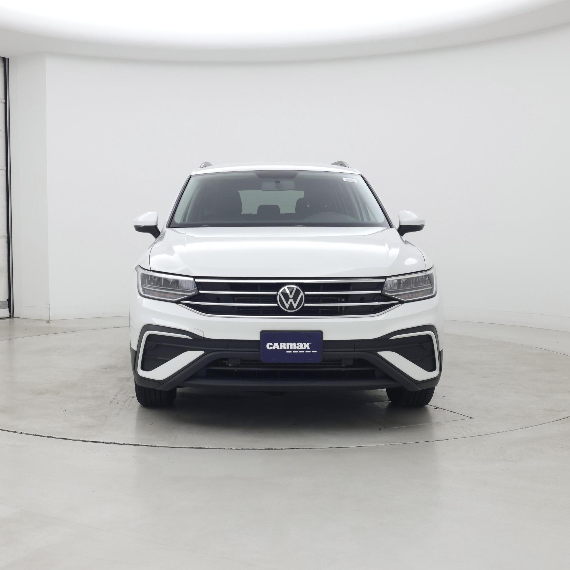 Thumbnail: 2022 Volkswagen Tiguan - 5