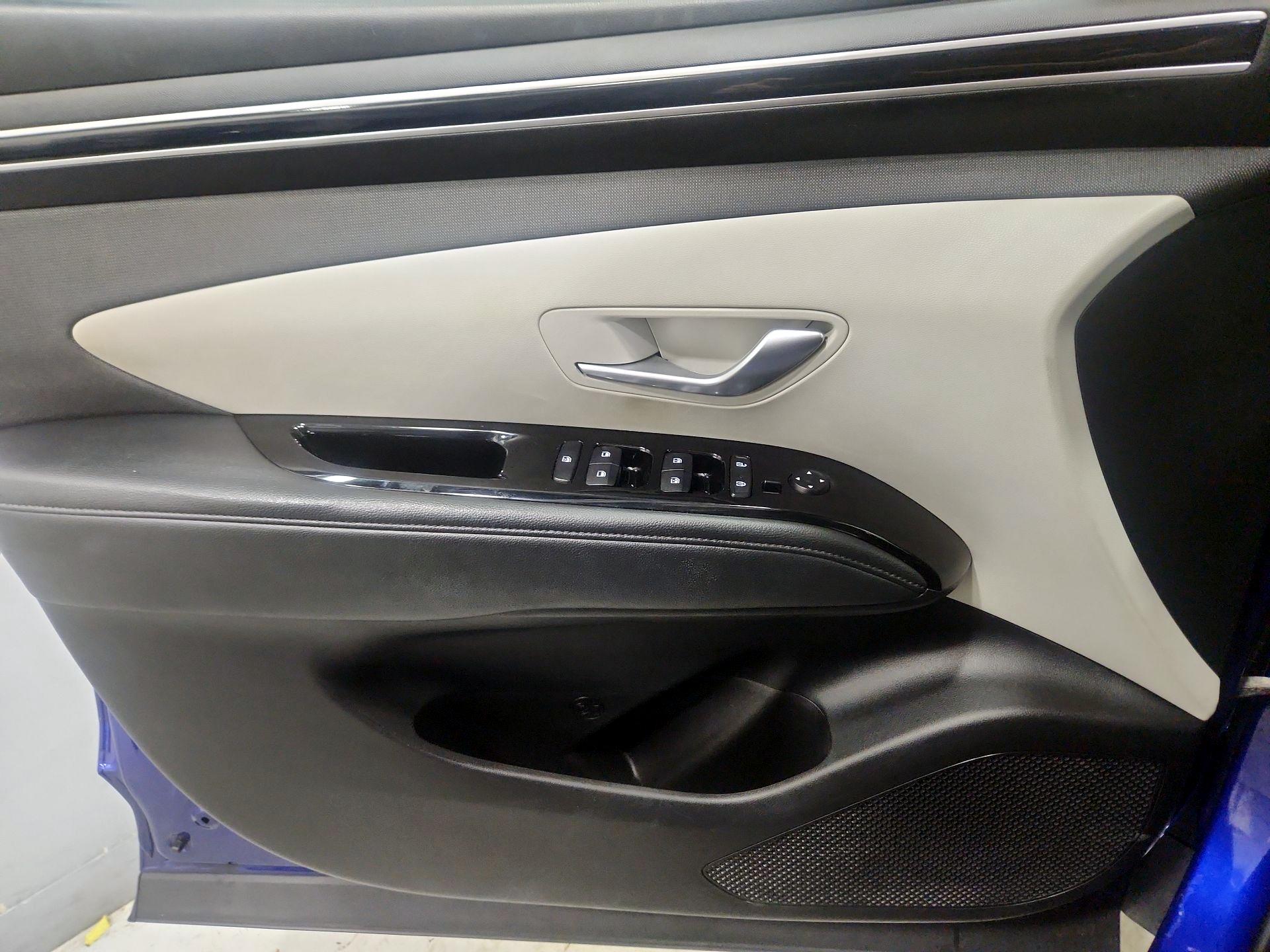 Thumbnail: 2022 Hyundai Tucson - 12