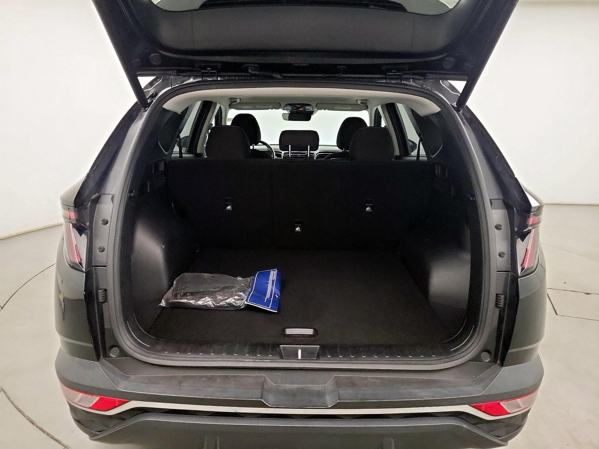 Thumbnail: 2022 Hyundai Tucson - 20