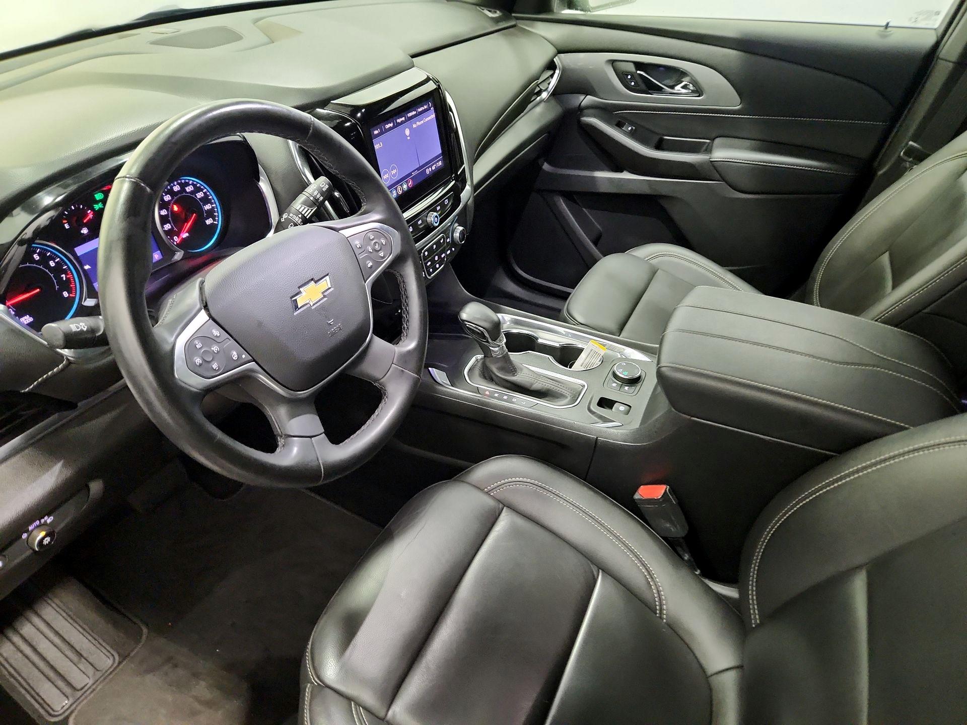 Thumbnail: 2023 Chevrolet Traverse - 11