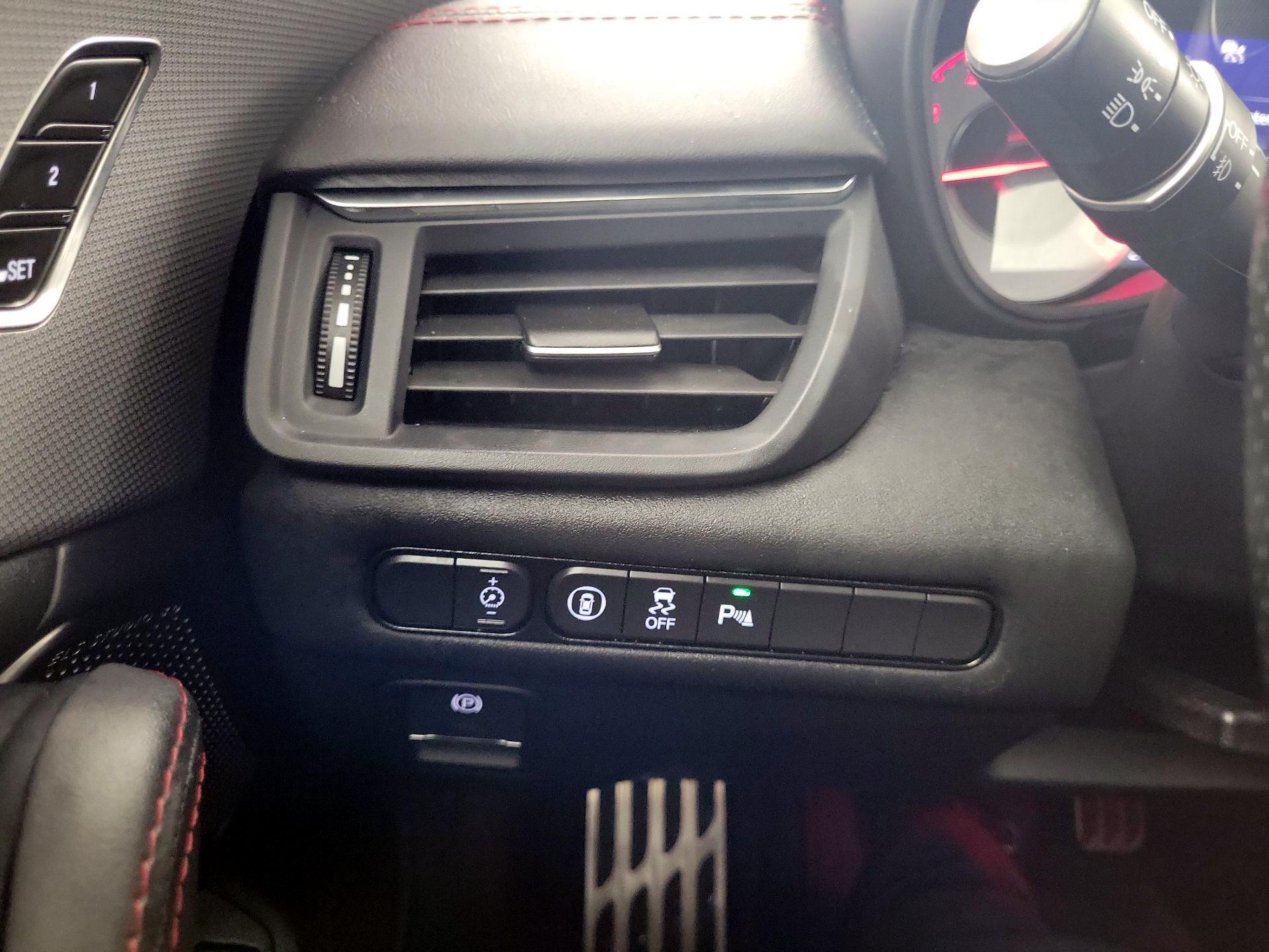 Thumbnail: 2023 Acura TLX - 11