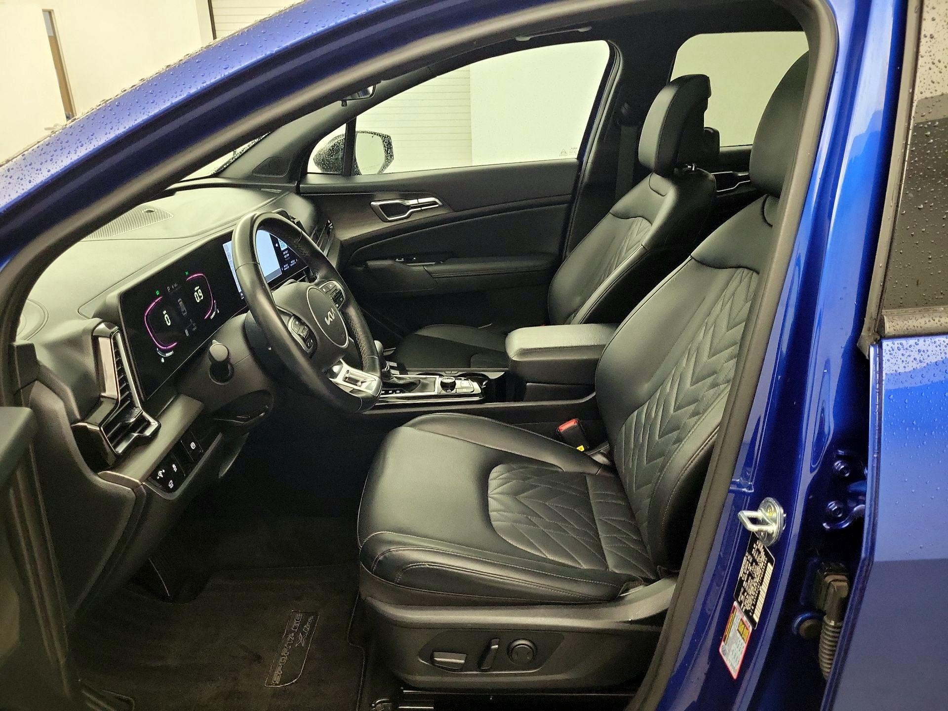 Thumbnail: 2023 Kia Sportage - 9