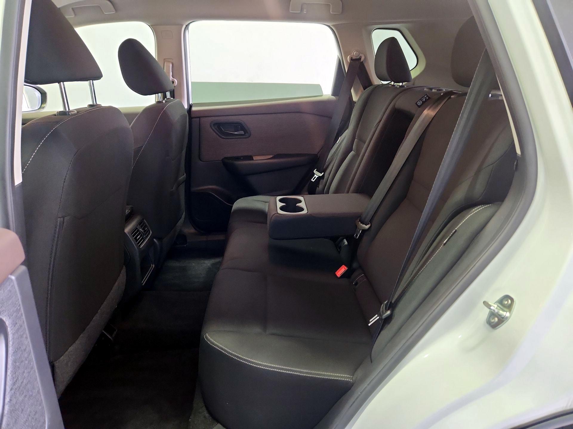 Thumbnail: 2023 Nissan Rogue - 19