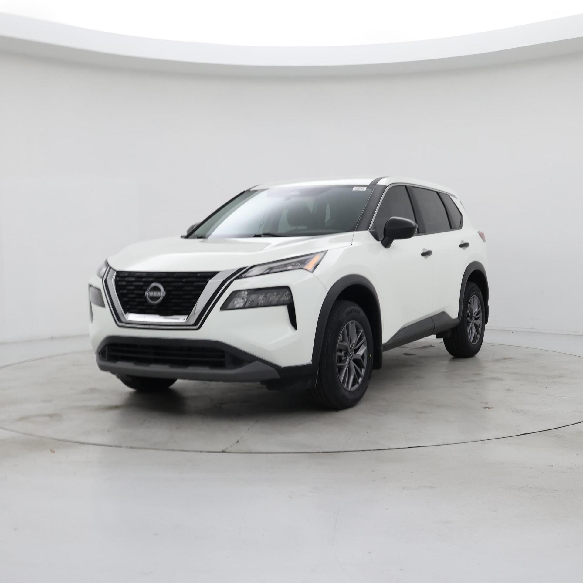 Thumbnail: 2023 Nissan Rogue - 4