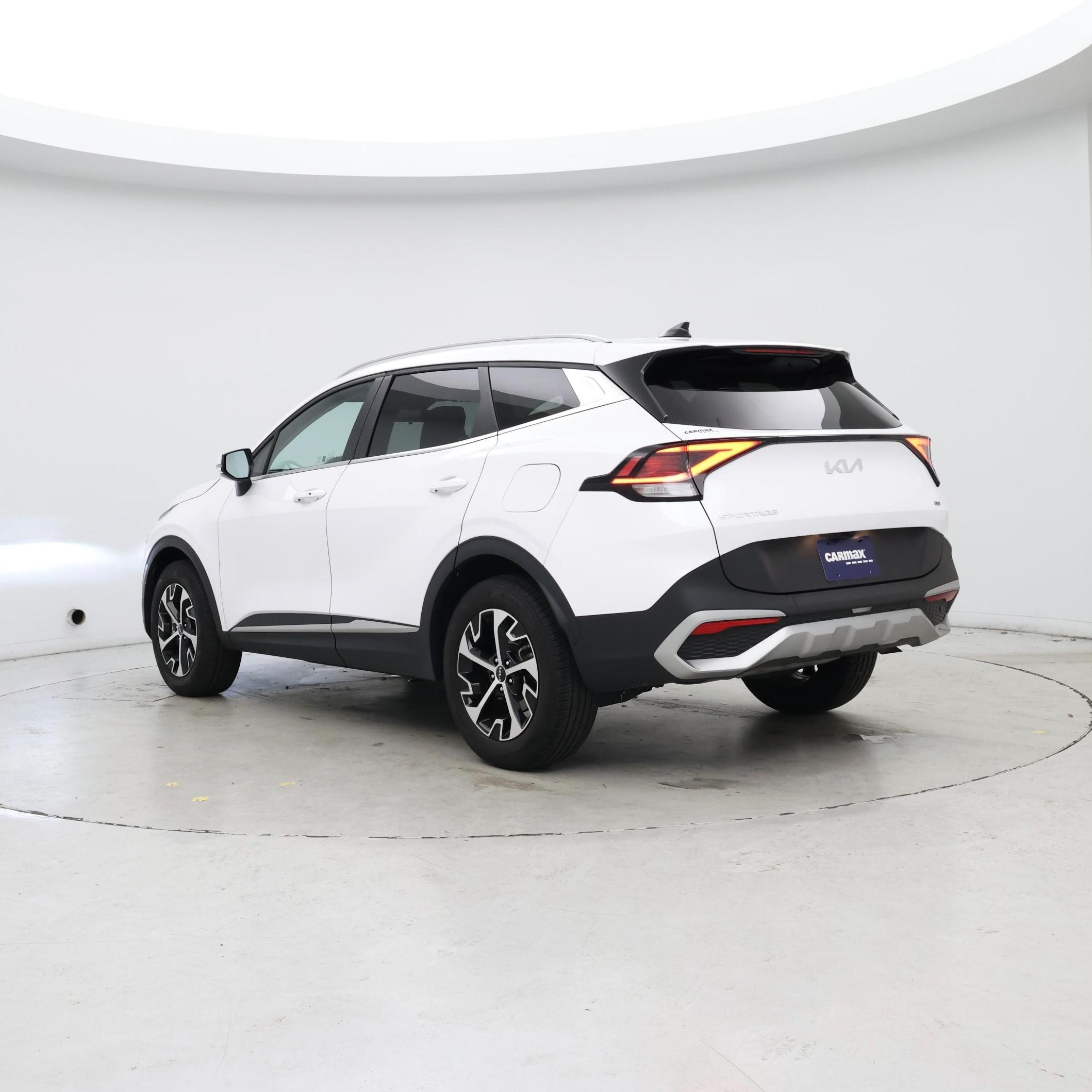 Thumbnail: 2023 Kia Sportage - 2