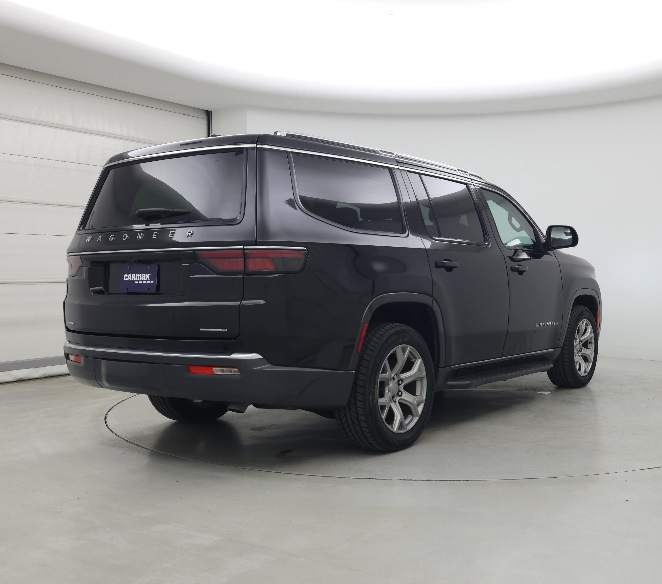 Thumbnail: 2022 Jeep Wagoneer - 8