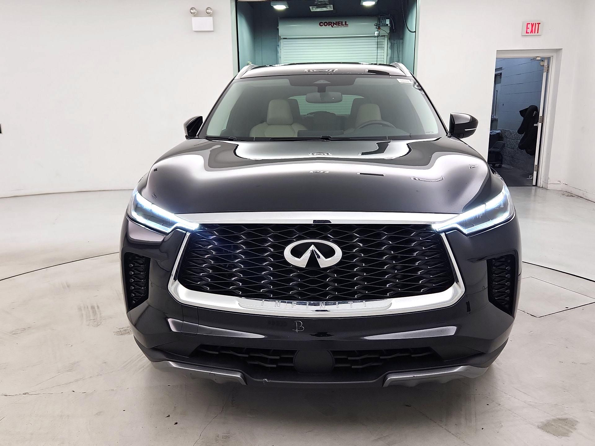 Thumbnail: 2022 INFINITI QX60 - 2