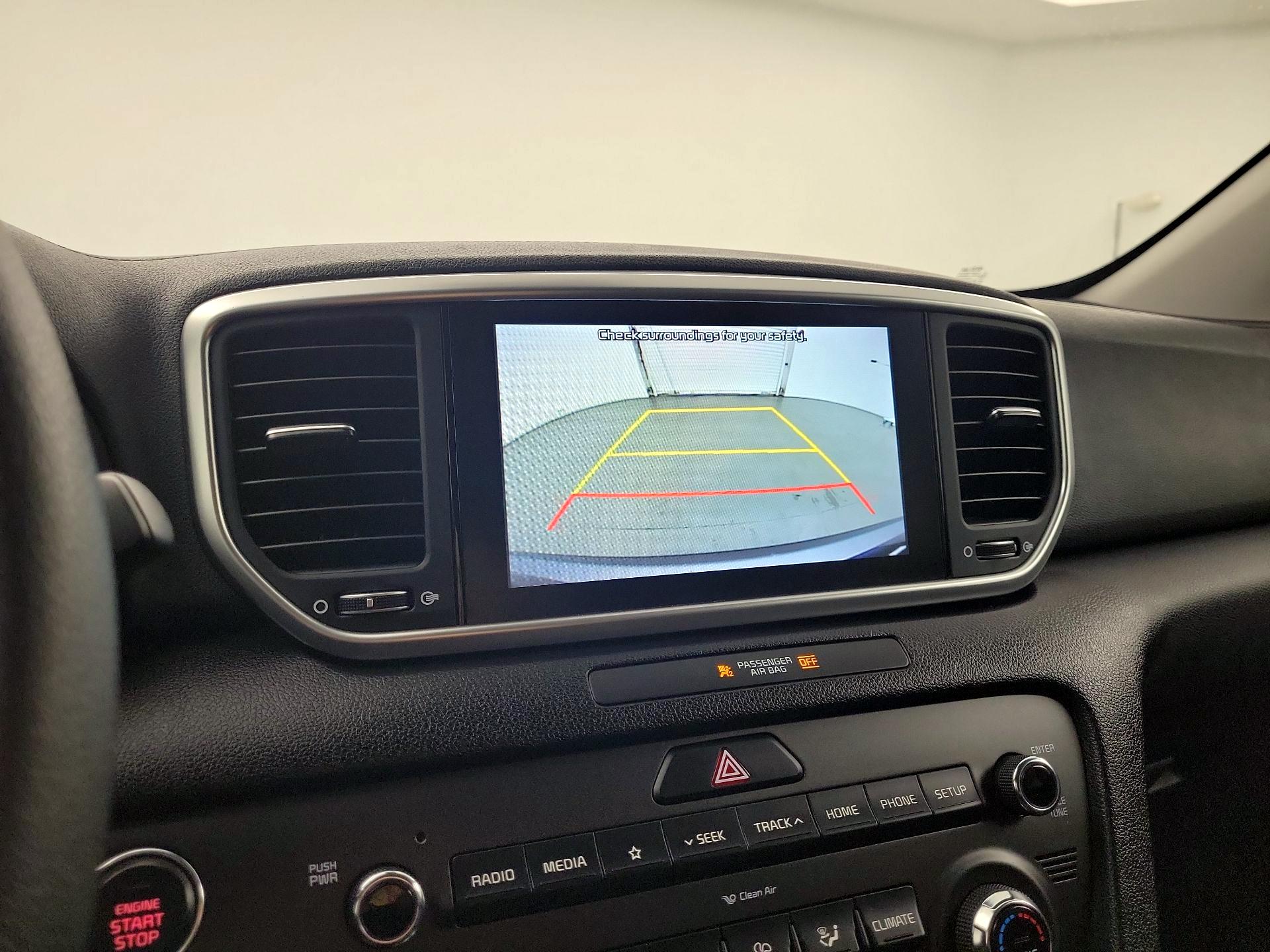 Thumbnail: 2022 Kia Sportage - 12