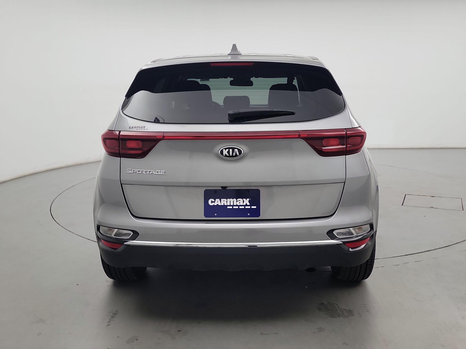 Thumbnail: 2022 Kia Sportage - 6