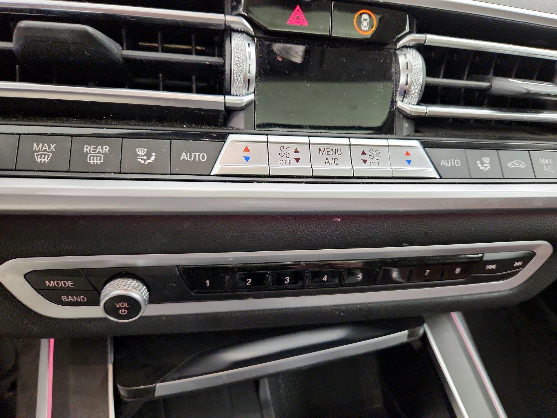 Thumbnail: 2022 BMW X7 - 17