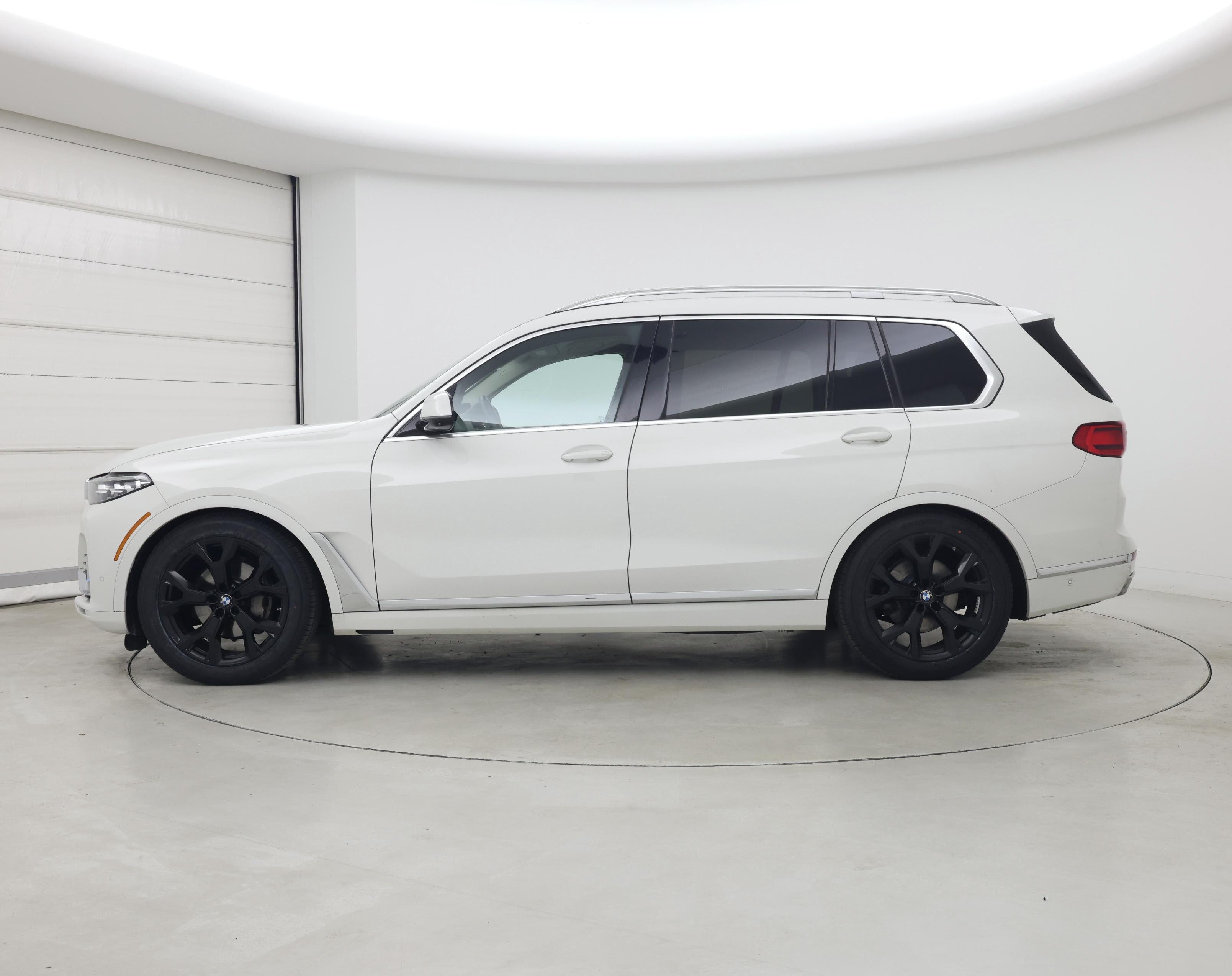 Thumbnail: 2022 BMW X7 - 3