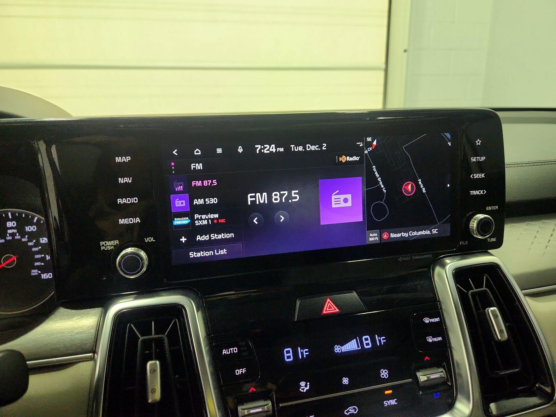 Thumbnail: 2022 Kia Sorento - 15