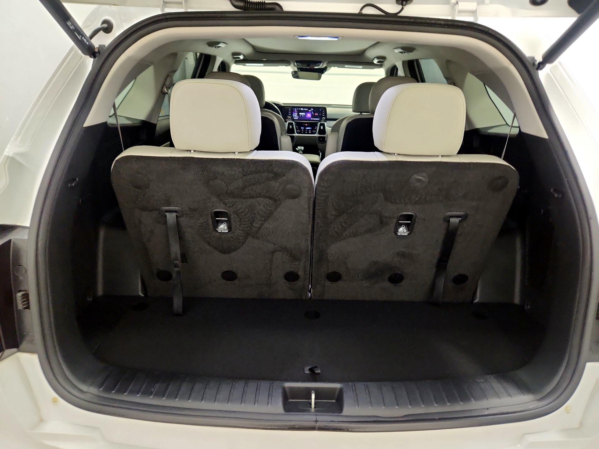 Thumbnail: 2022 Kia Sorento - 20