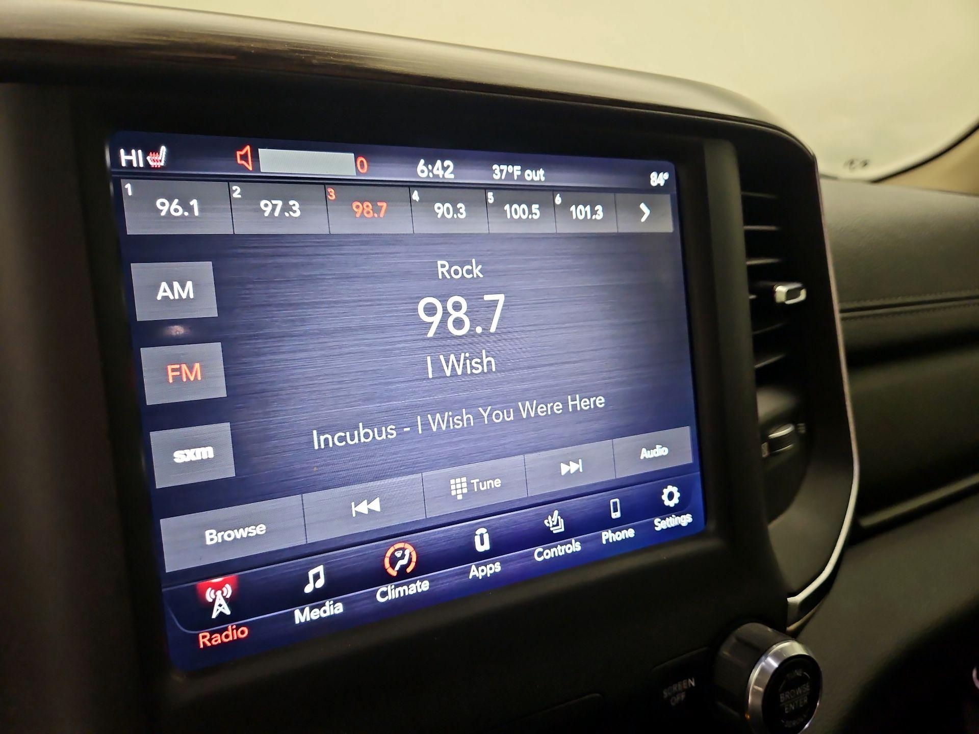 Thumbnail: 2019 RAM 1500 - 15