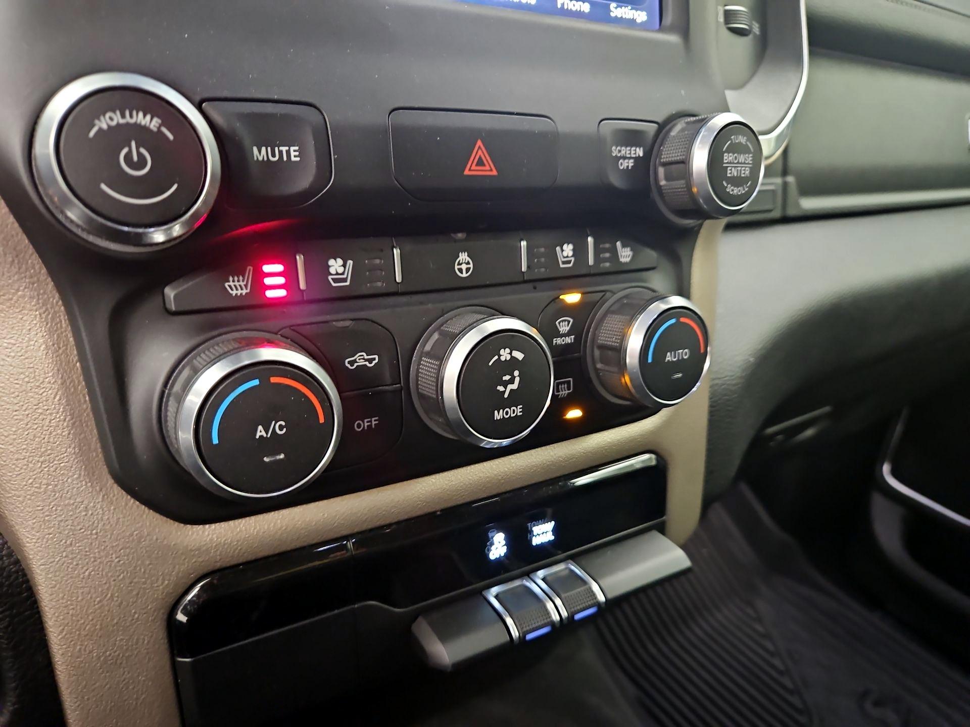 Thumbnail: 2019 RAM 1500 - 16