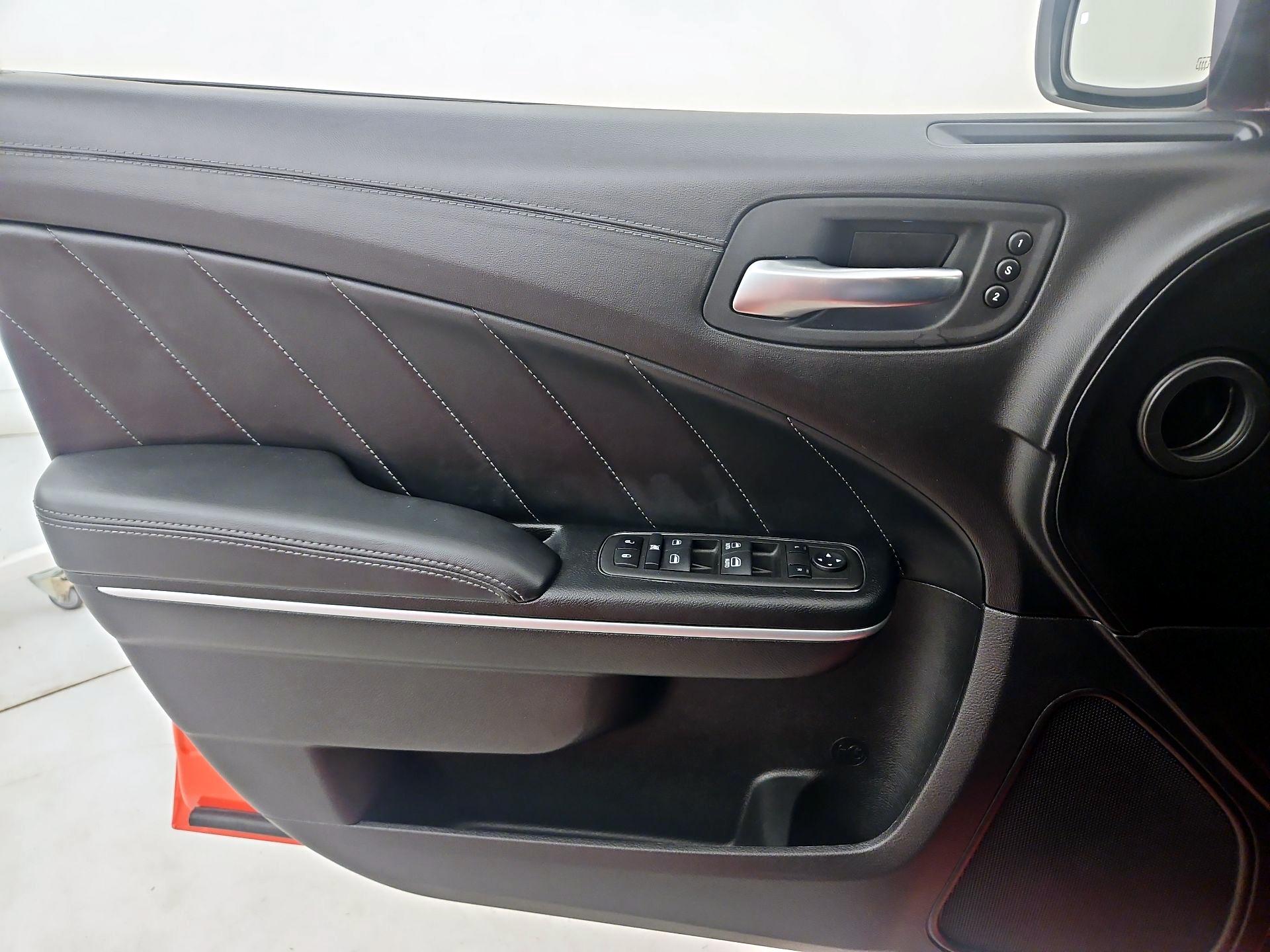 Thumbnail: 2022 Dodge Charger - 12