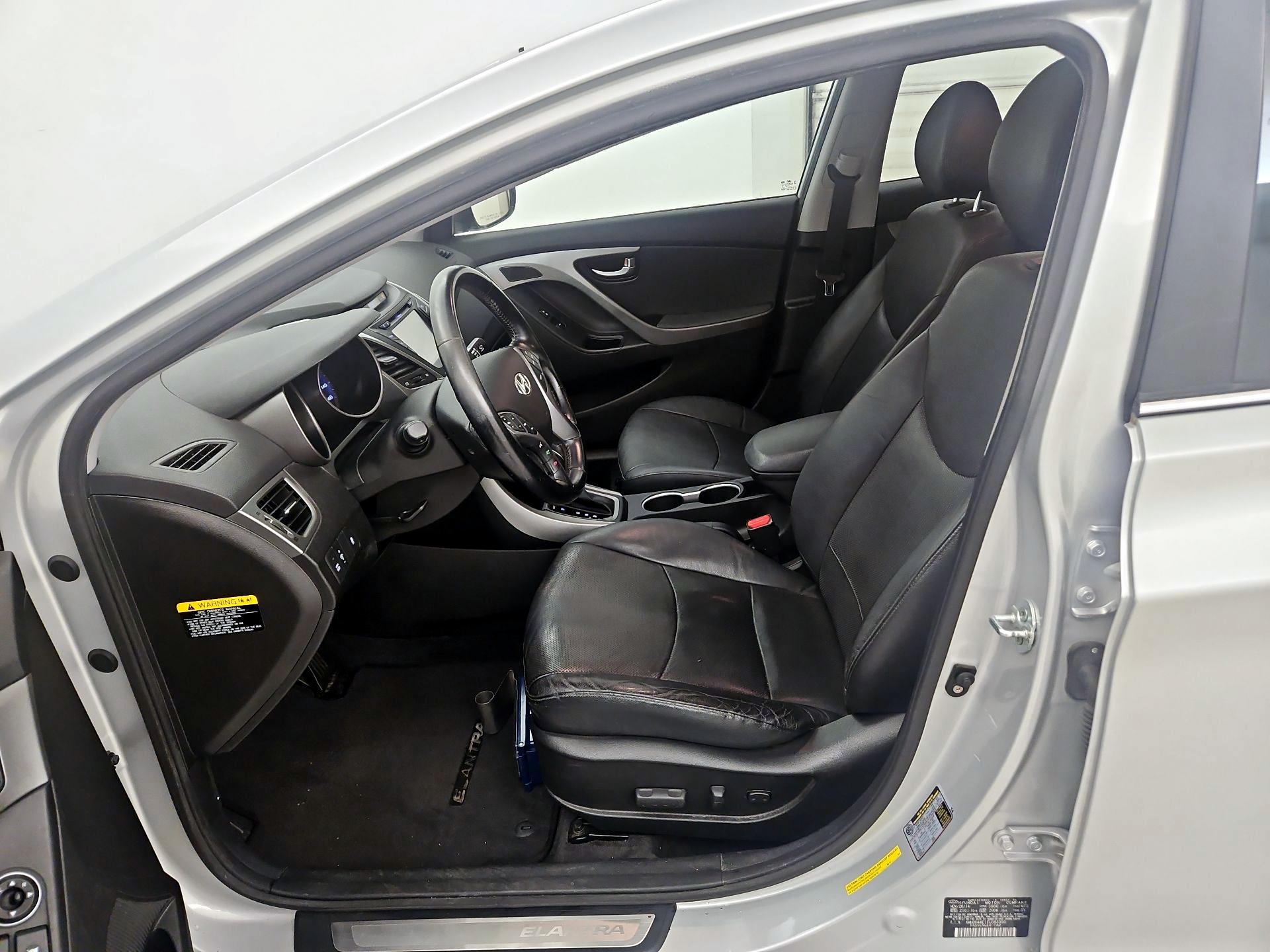 Thumbnail: 2015 Hyundai Elantra - 11