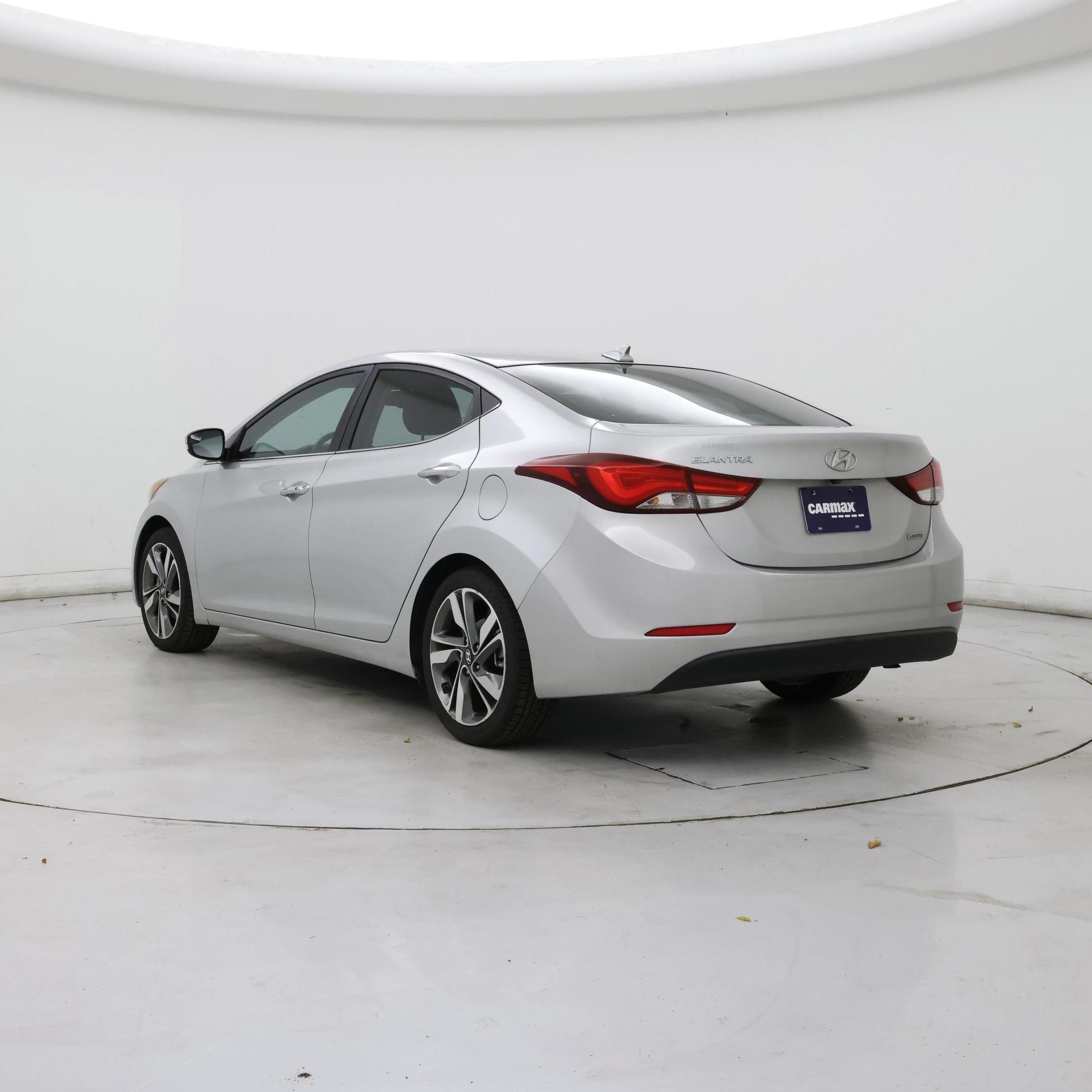 Thumbnail: 2015 Hyundai Elantra - 2