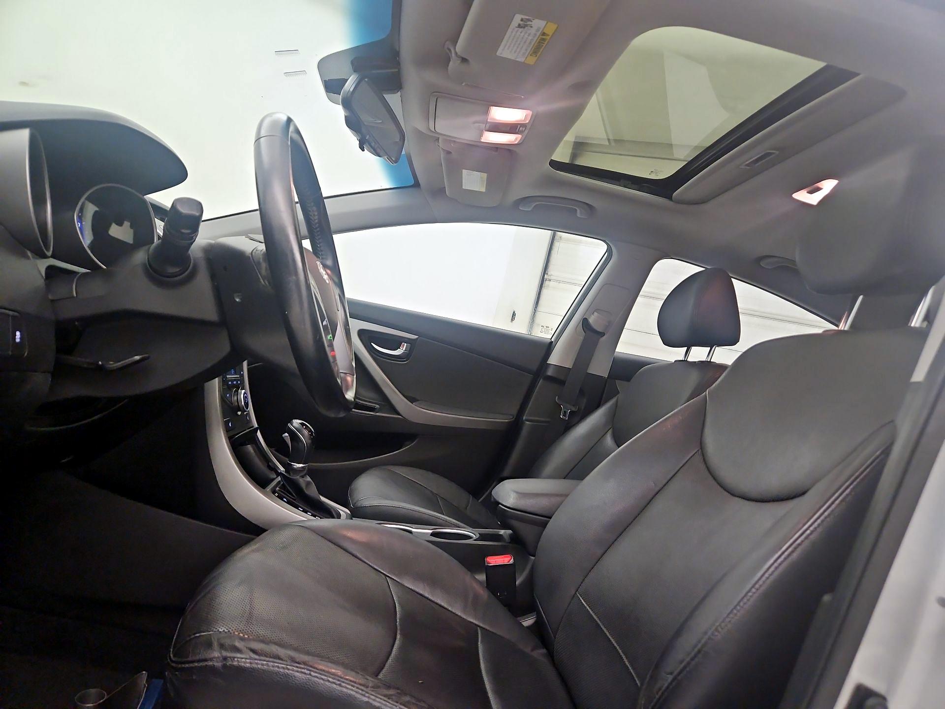 Thumbnail: 2015 Hyundai Elantra - 20