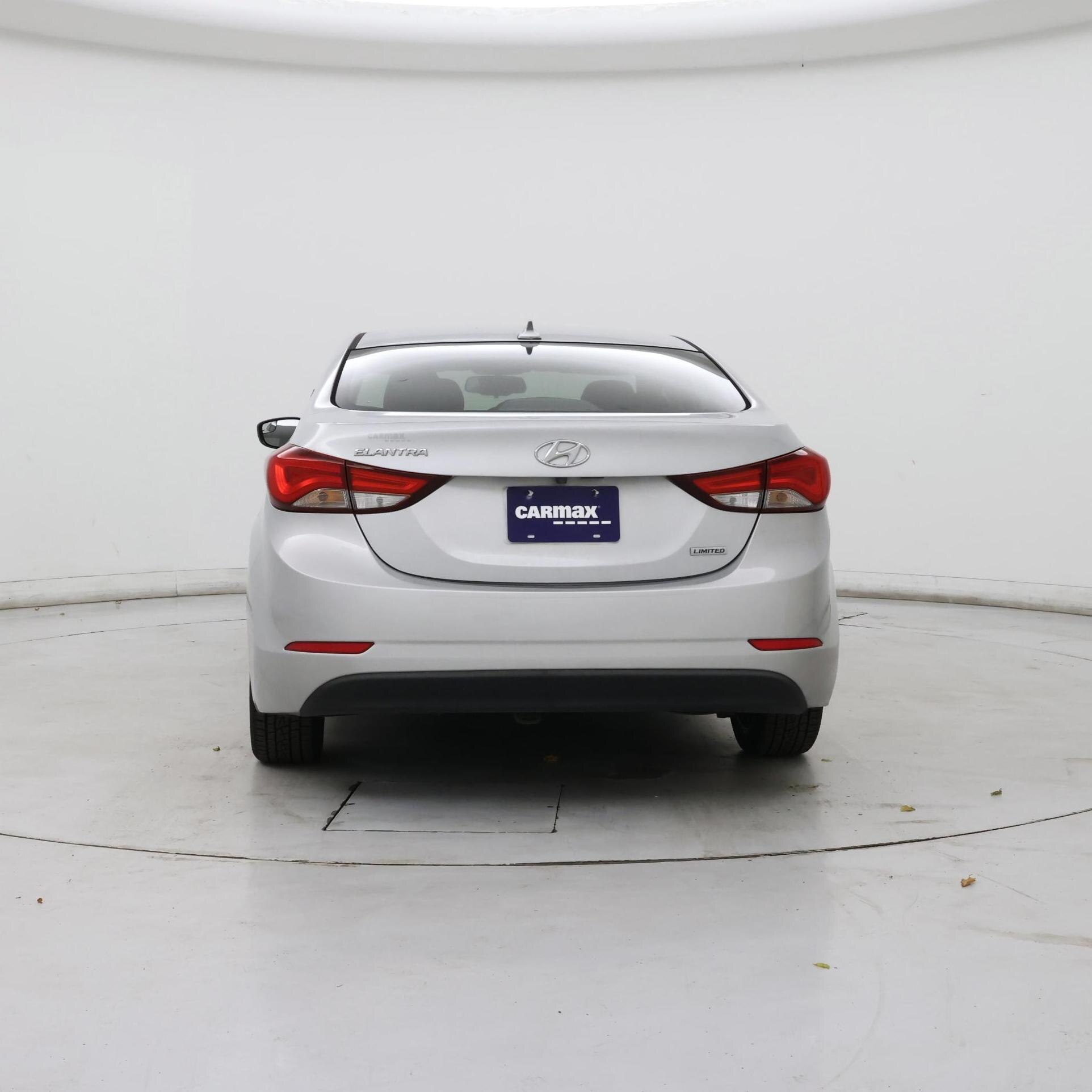 Thumbnail: 2015 Hyundai Elantra - 6