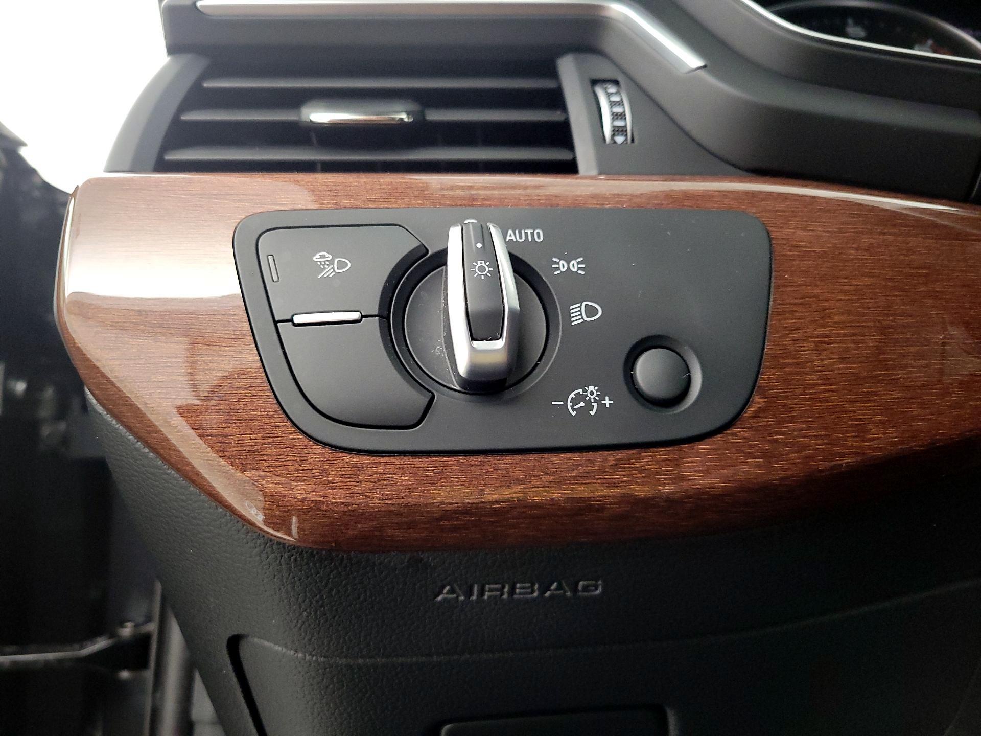 Thumbnail: 2023 Audi A4 - 13